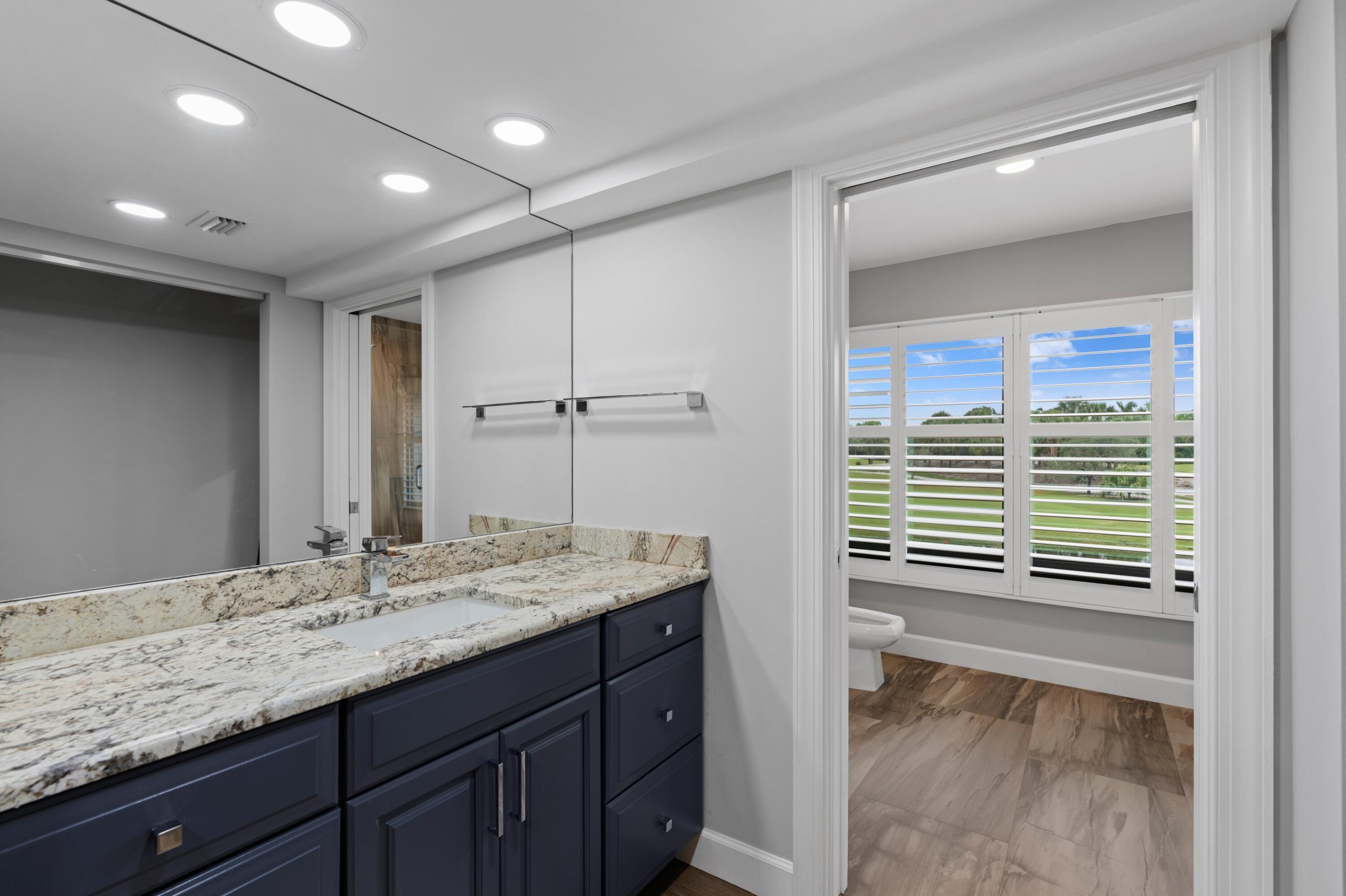PARLIAMENT GOLF VILLAS CONDO - Residential