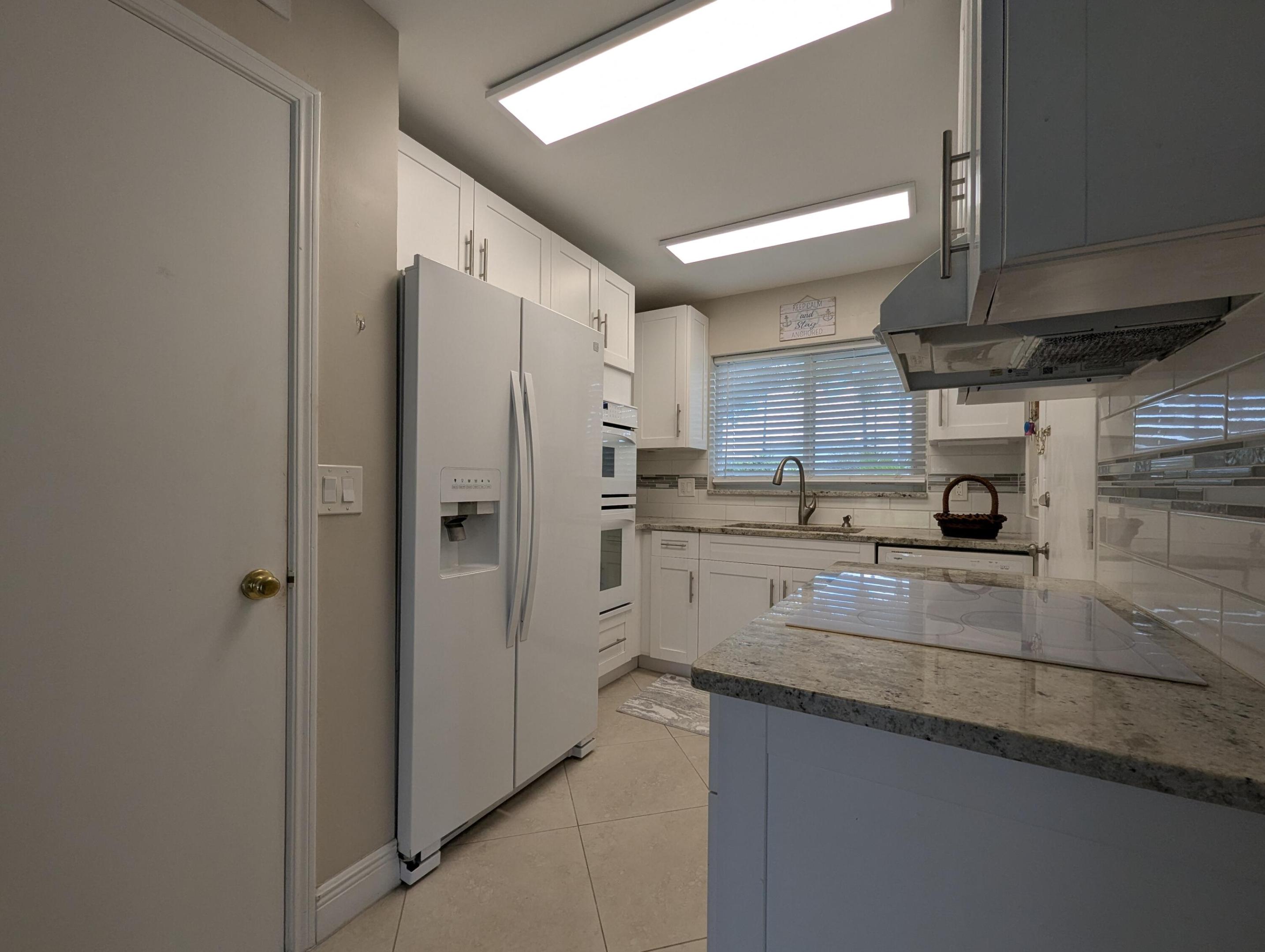 BLAIR HOUSE CONDO A - Residential Lease