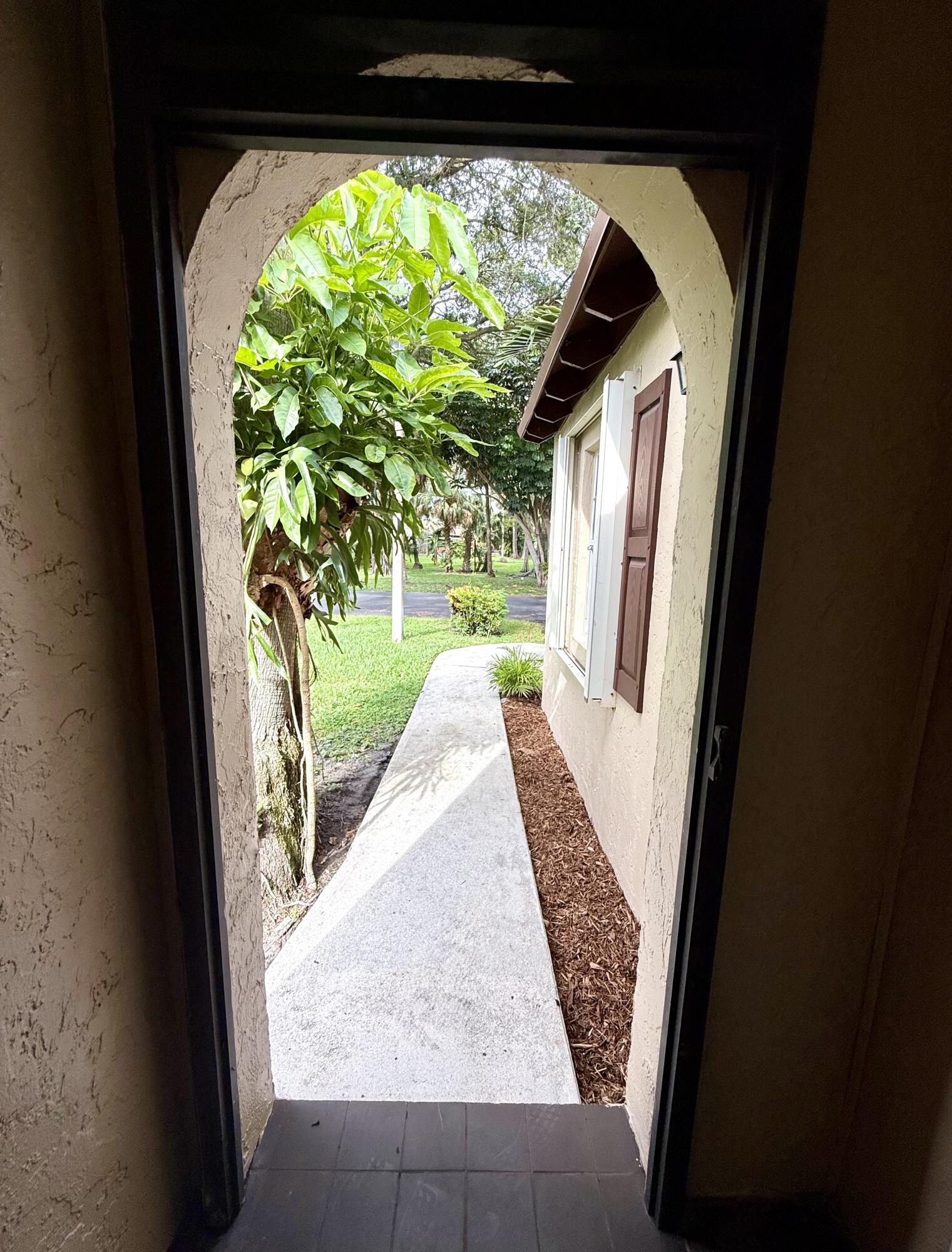 HAMMOCK OF SANDALFOOT - Residential Lease