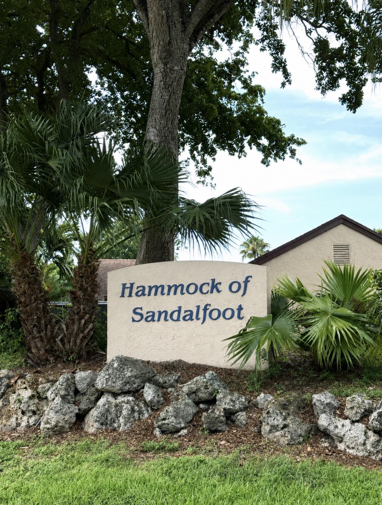 HAMMOCK OF SANDALFOOT - Residential Lease