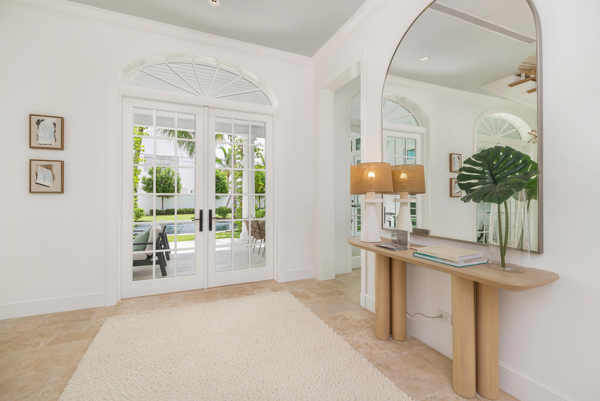 MIRAMAR ln - Residential