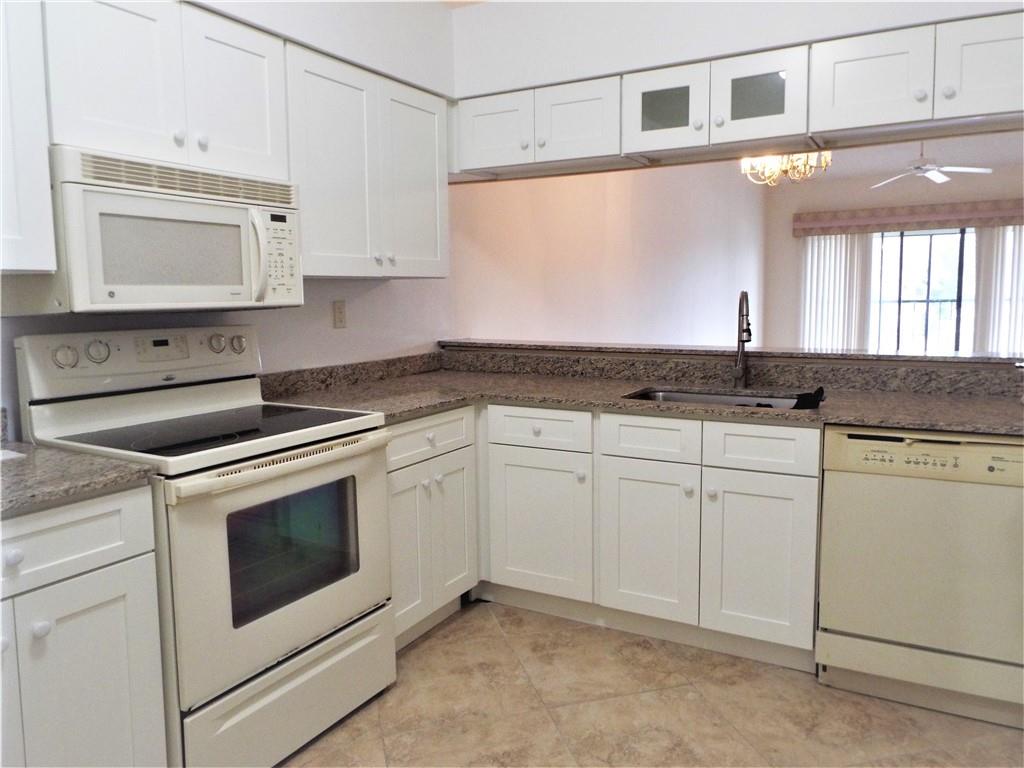 Sabal Ridge Condo - Residential