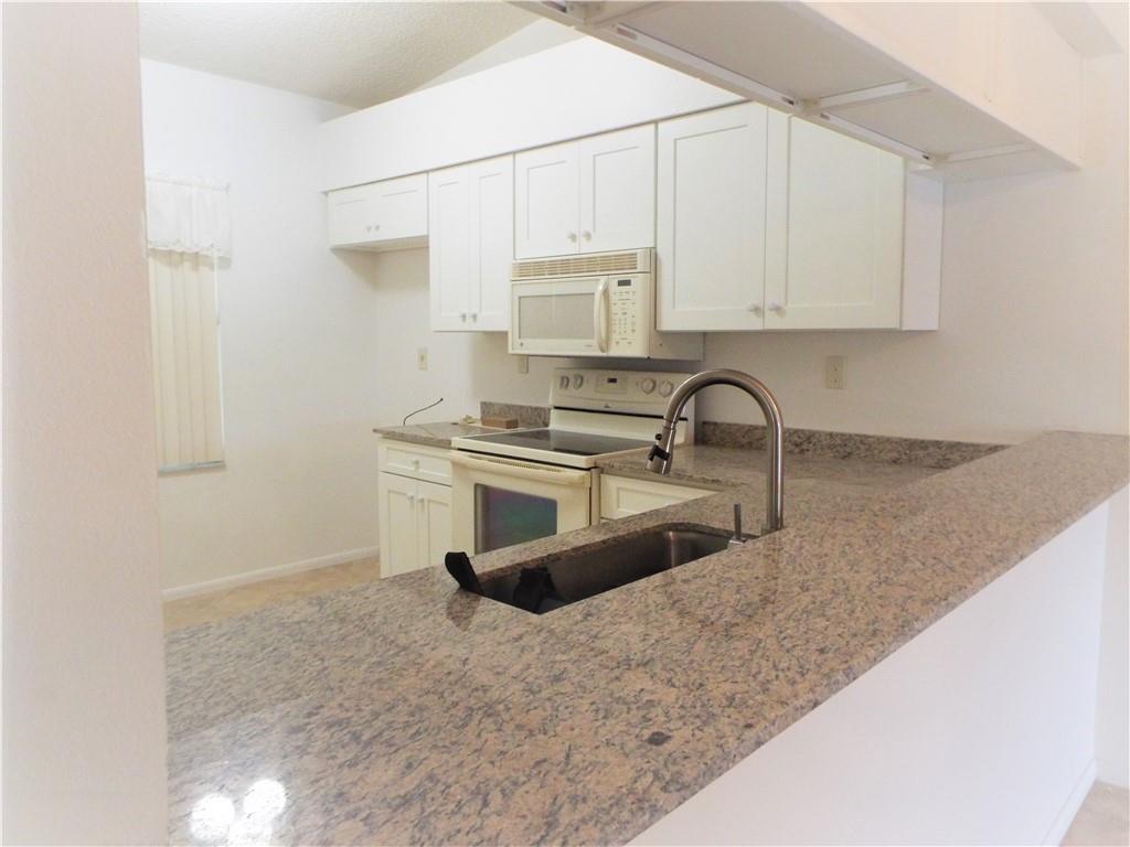 Sabal Ridge Condo - Residential