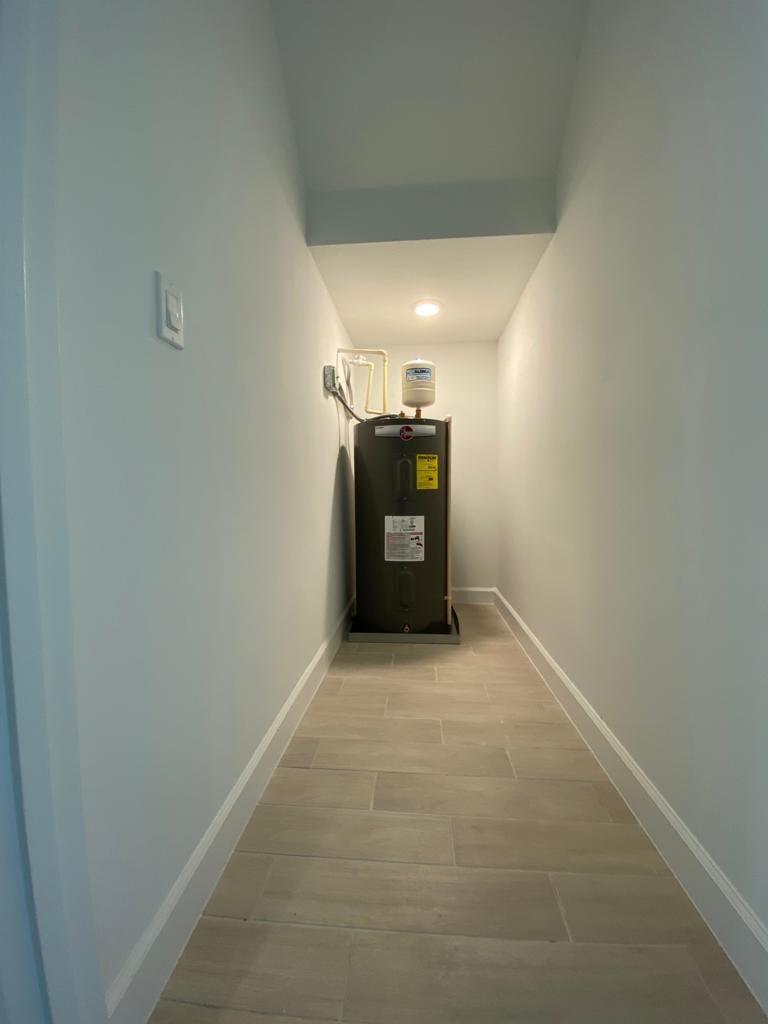 ANDALUCIA PUD PLAT 6 - Residential Lease