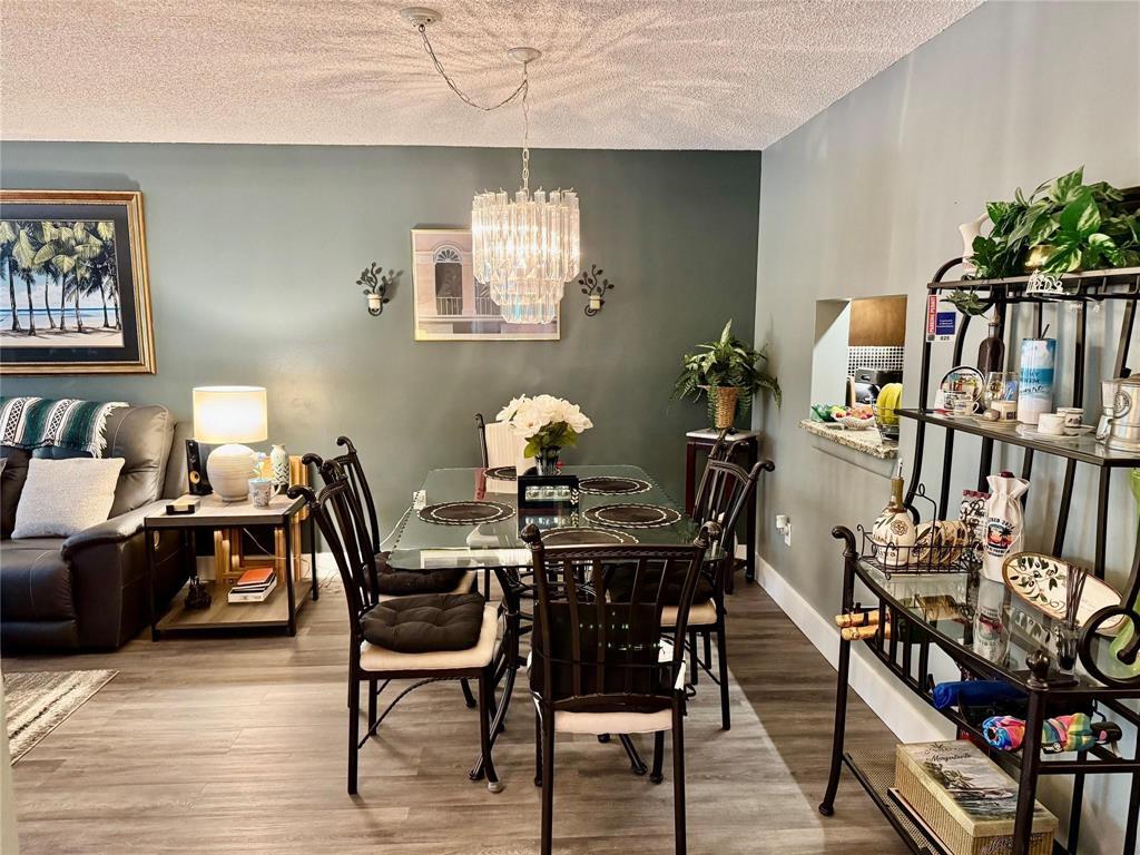 COURTYARDS OF BROWARD - Residential Lease
