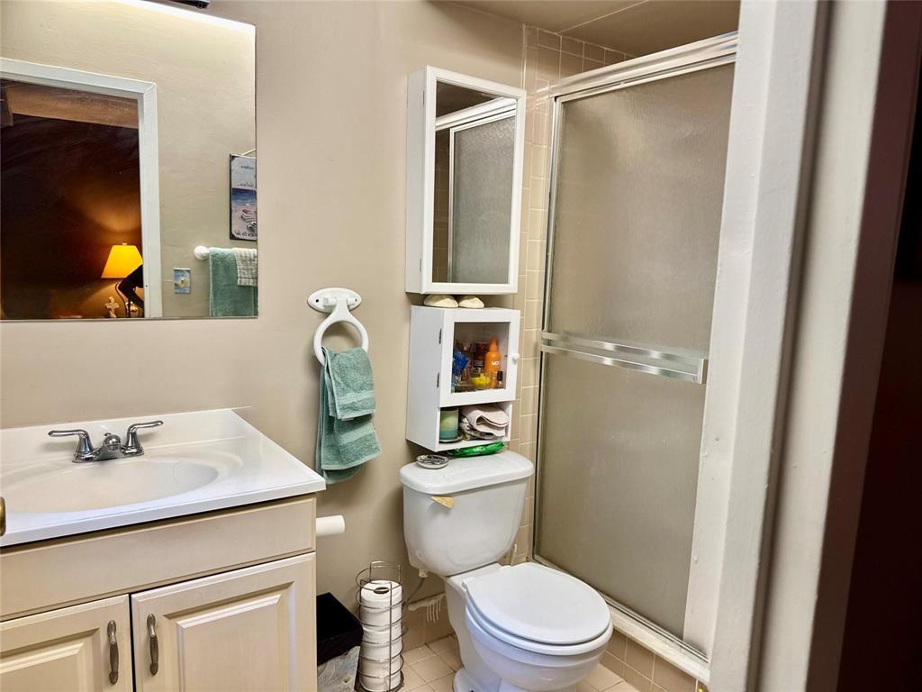 COURTYARDS OF BROWARD - Residential Lease