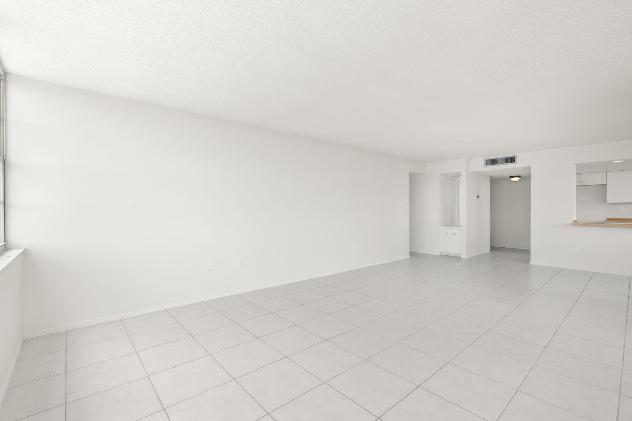 DEL PRADO CONDO - Residential