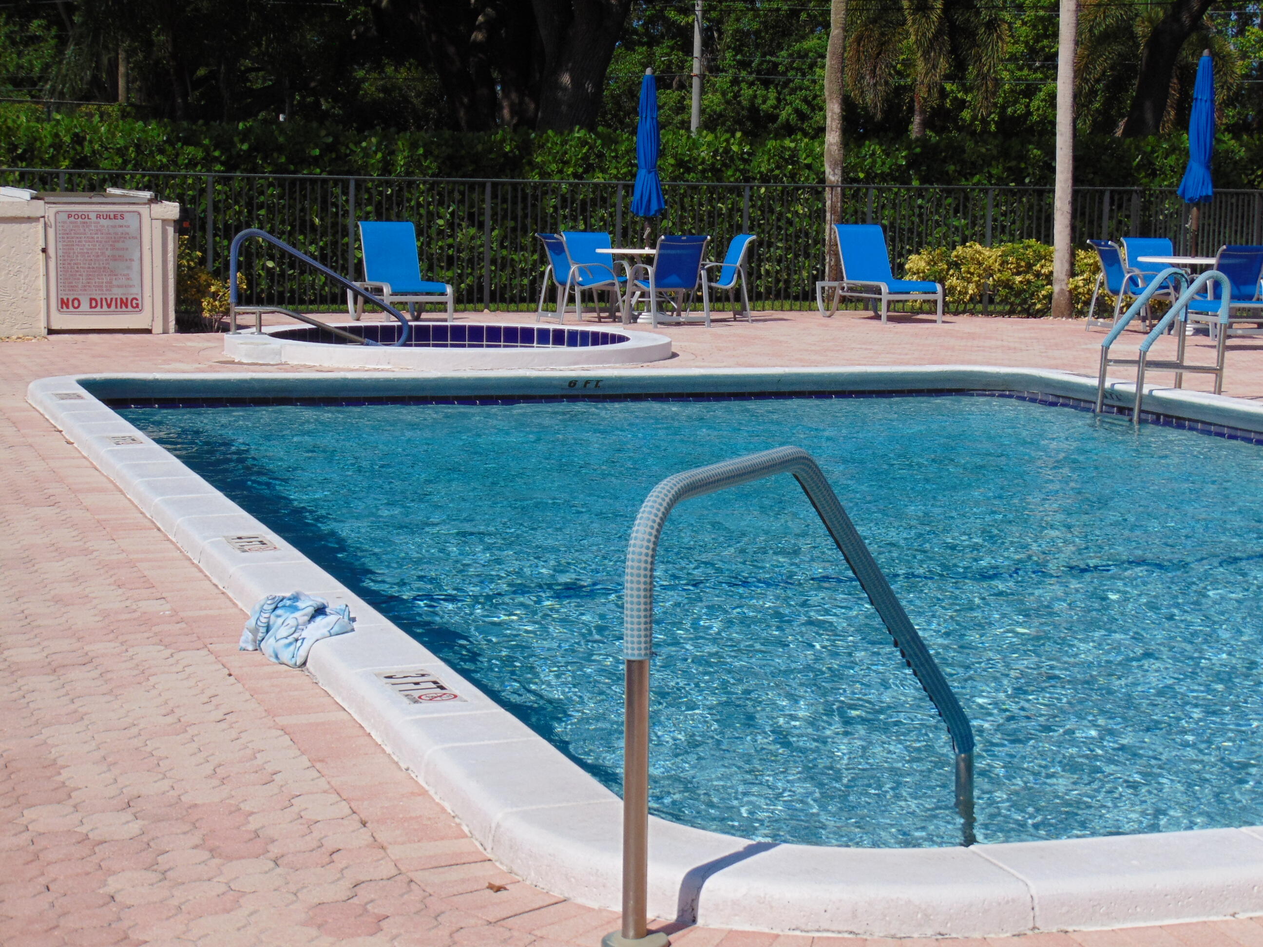 PATIOS OF BOCA BARWOOD CONDO - Residential