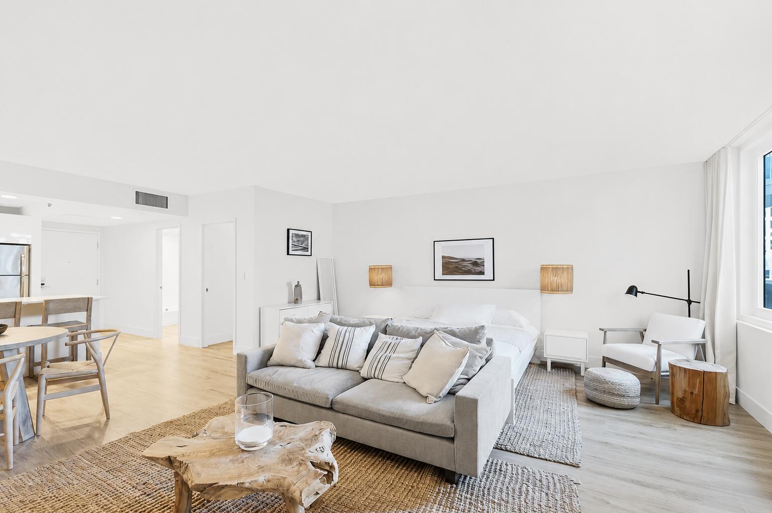Roney Palace - Residential