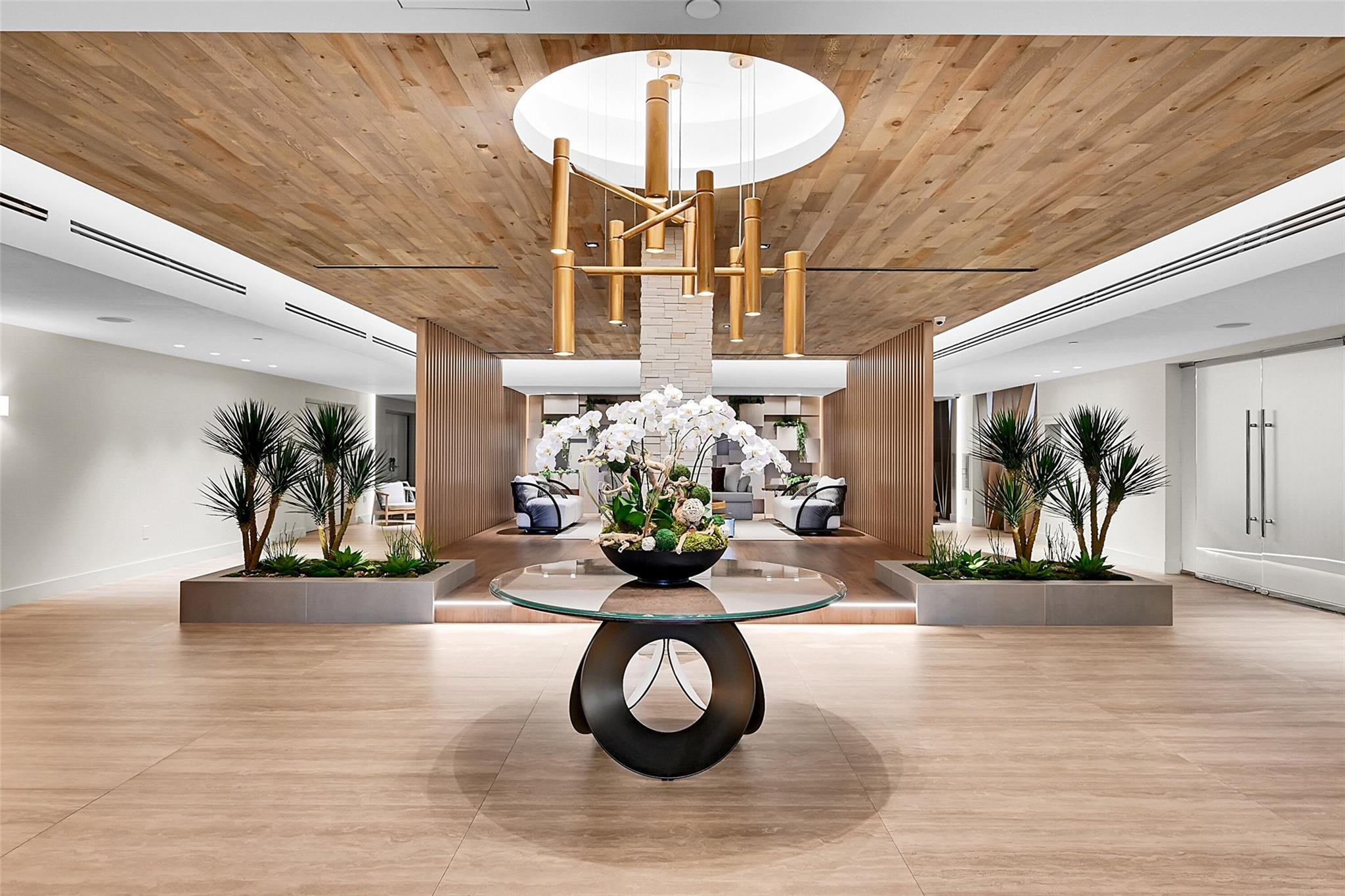 Roney Palace - Residential