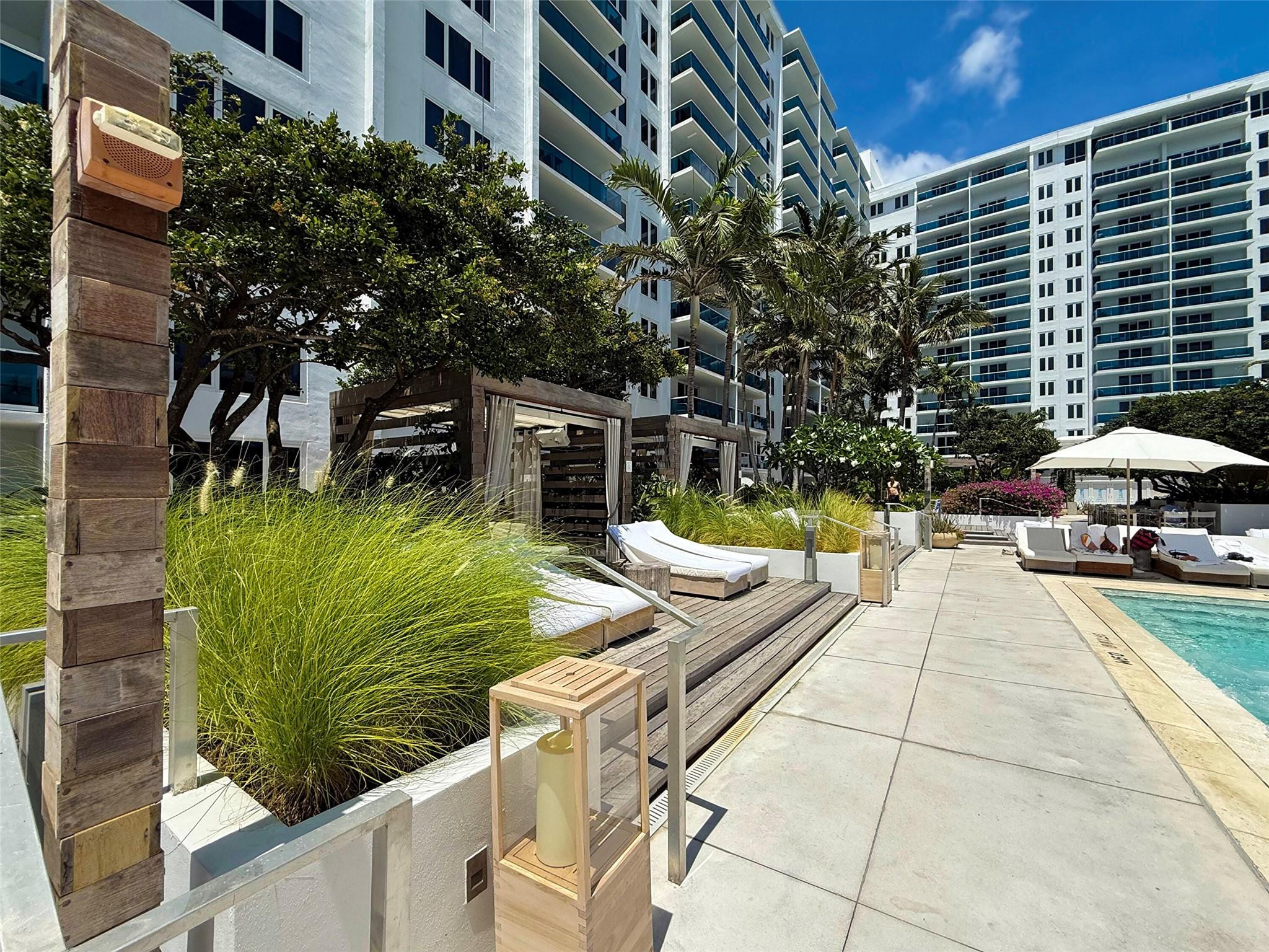 Roney Palace - Residential