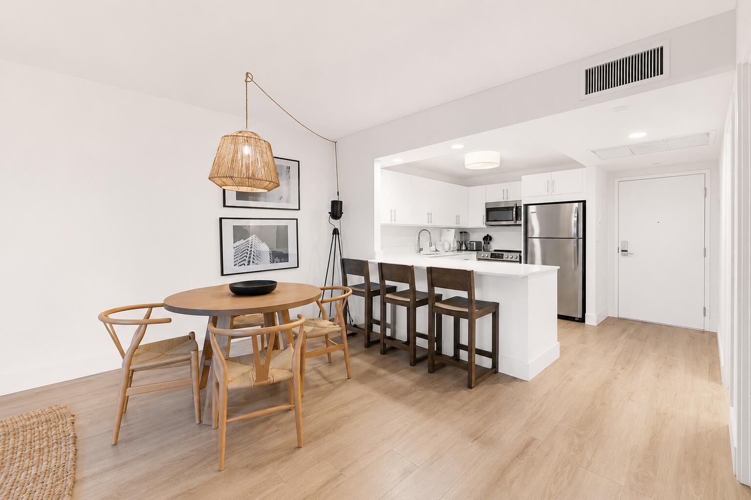 Roney Palace - Residential