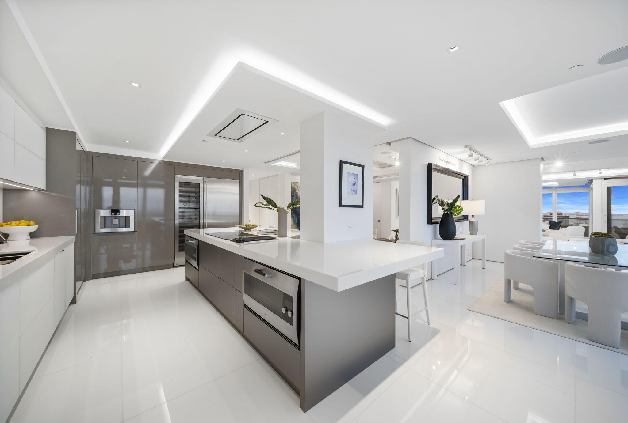 PLAZA OF THE PALM BEACHES CONDO - Residential