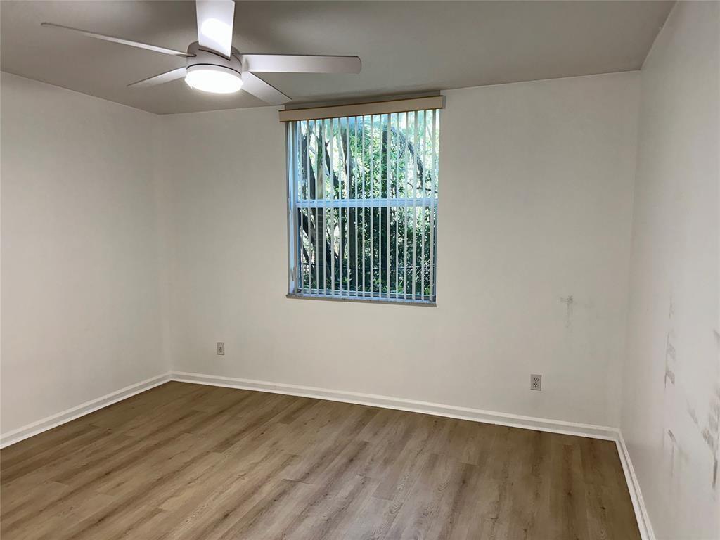 SHERIDAN BEACH CLUB CONDOMINIUM - Residential