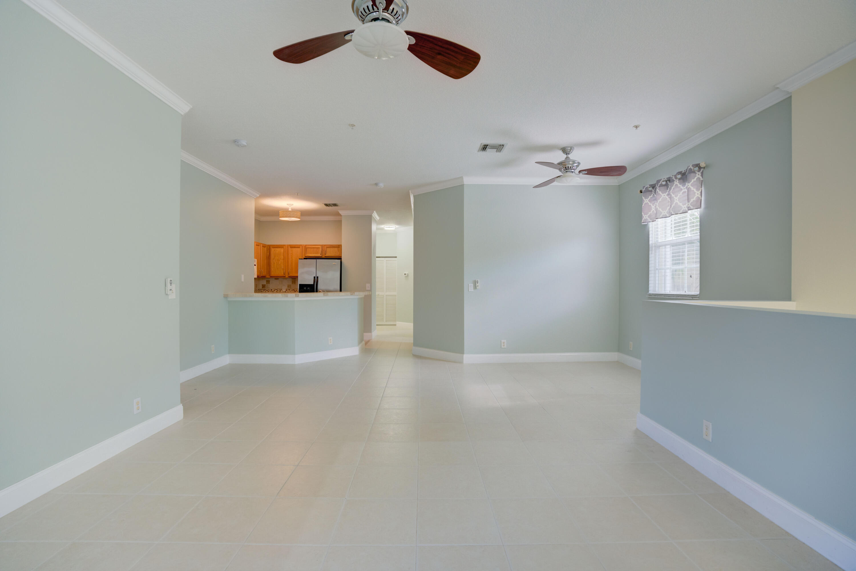 TEQUESTA TRACE CONDO - Residential