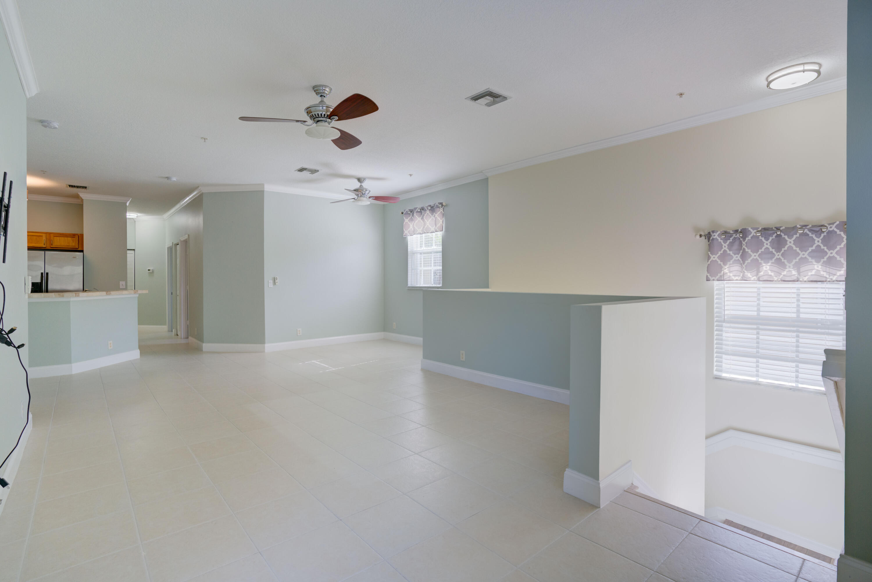 TEQUESTA TRACE CONDO - Residential