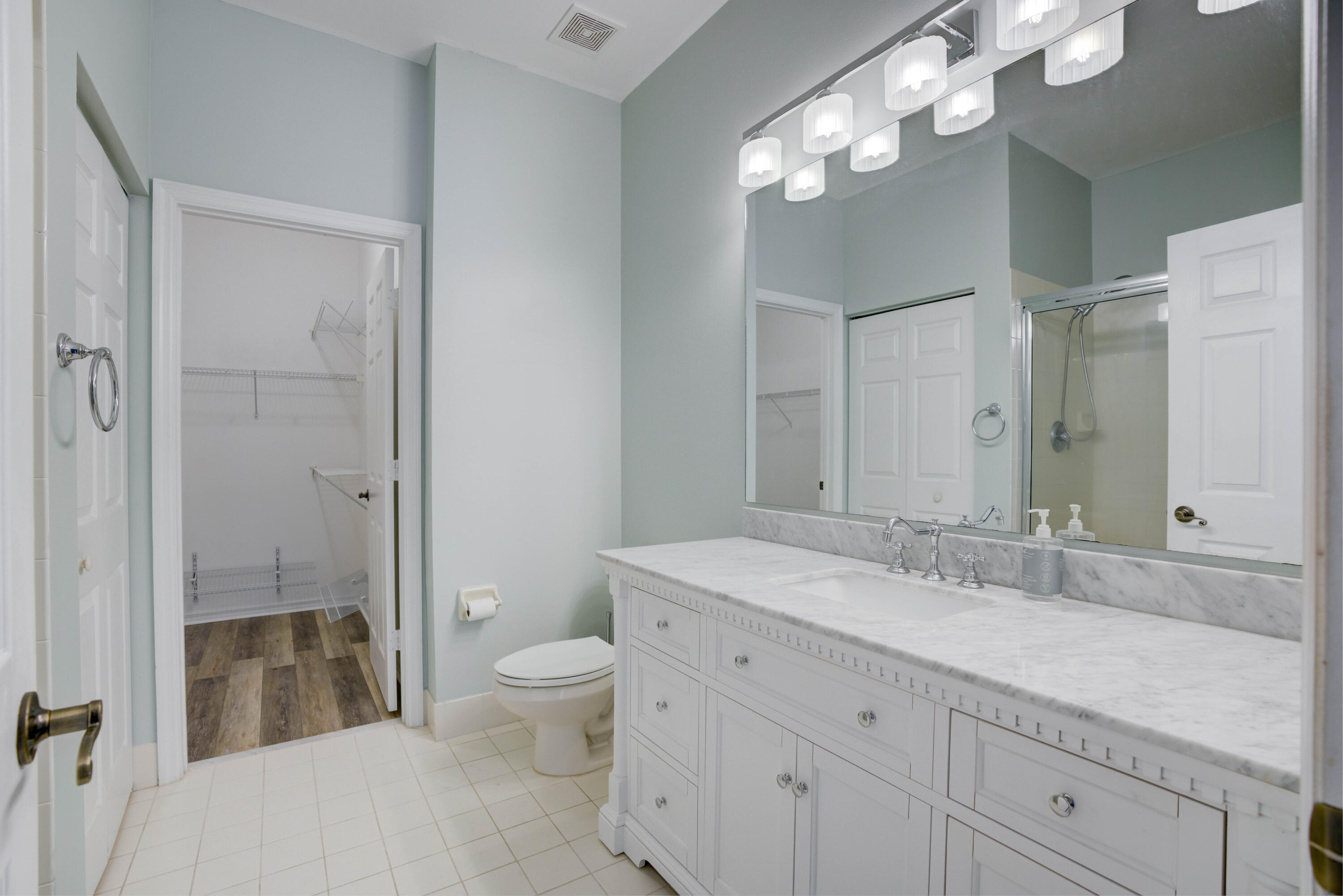 TEQUESTA TRACE CONDO - Residential