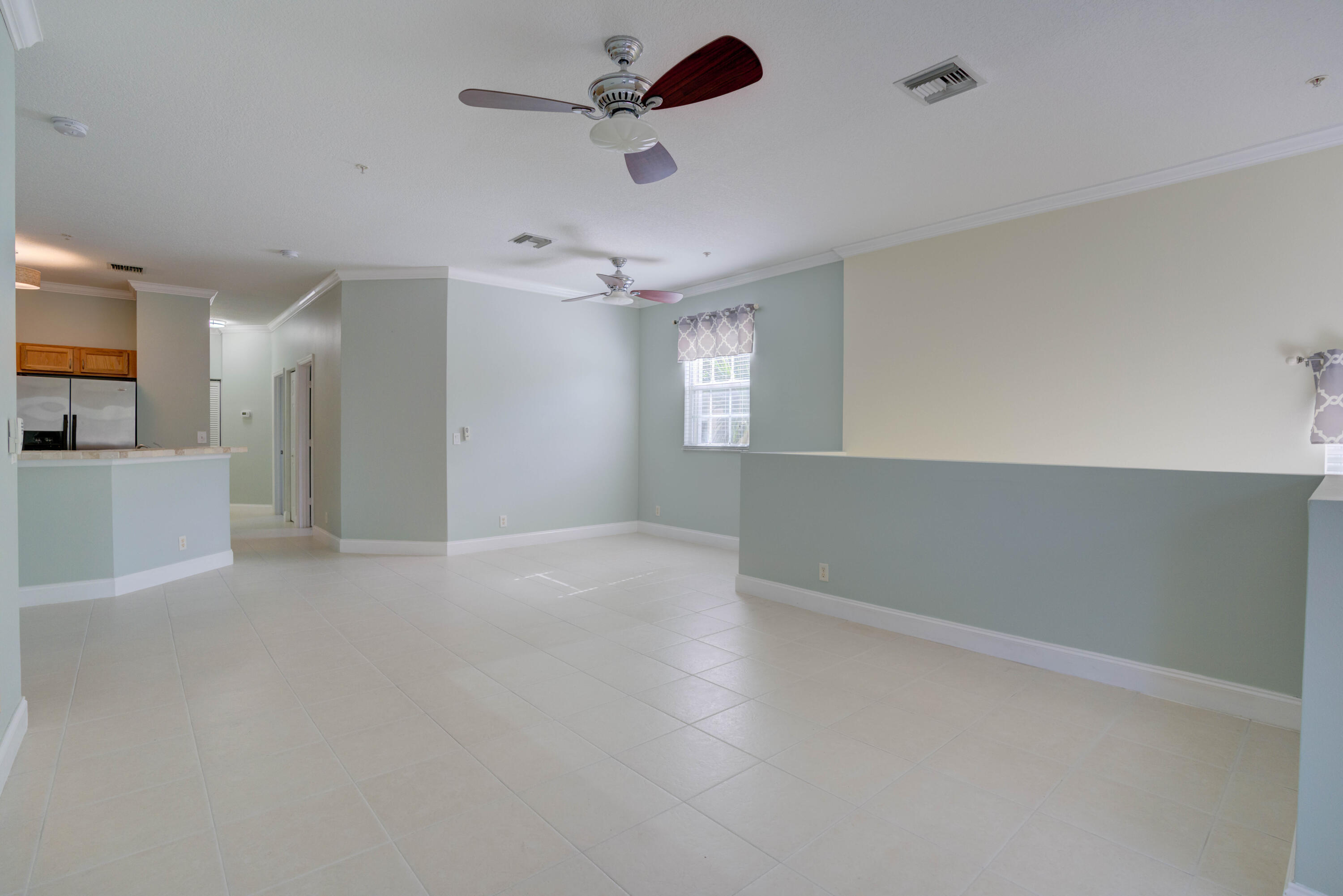 TEQUESTA TRACE CONDO - Residential