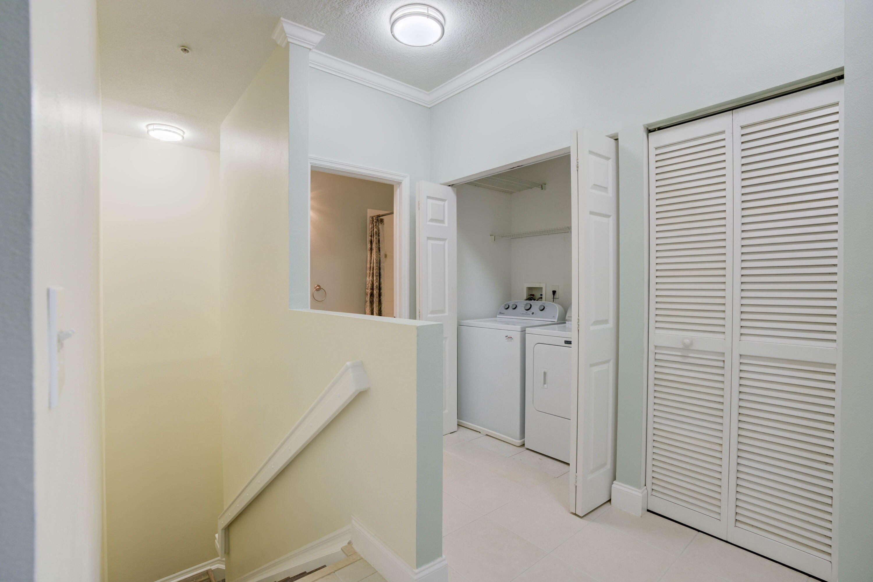 TEQUESTA TRACE CONDO - Residential