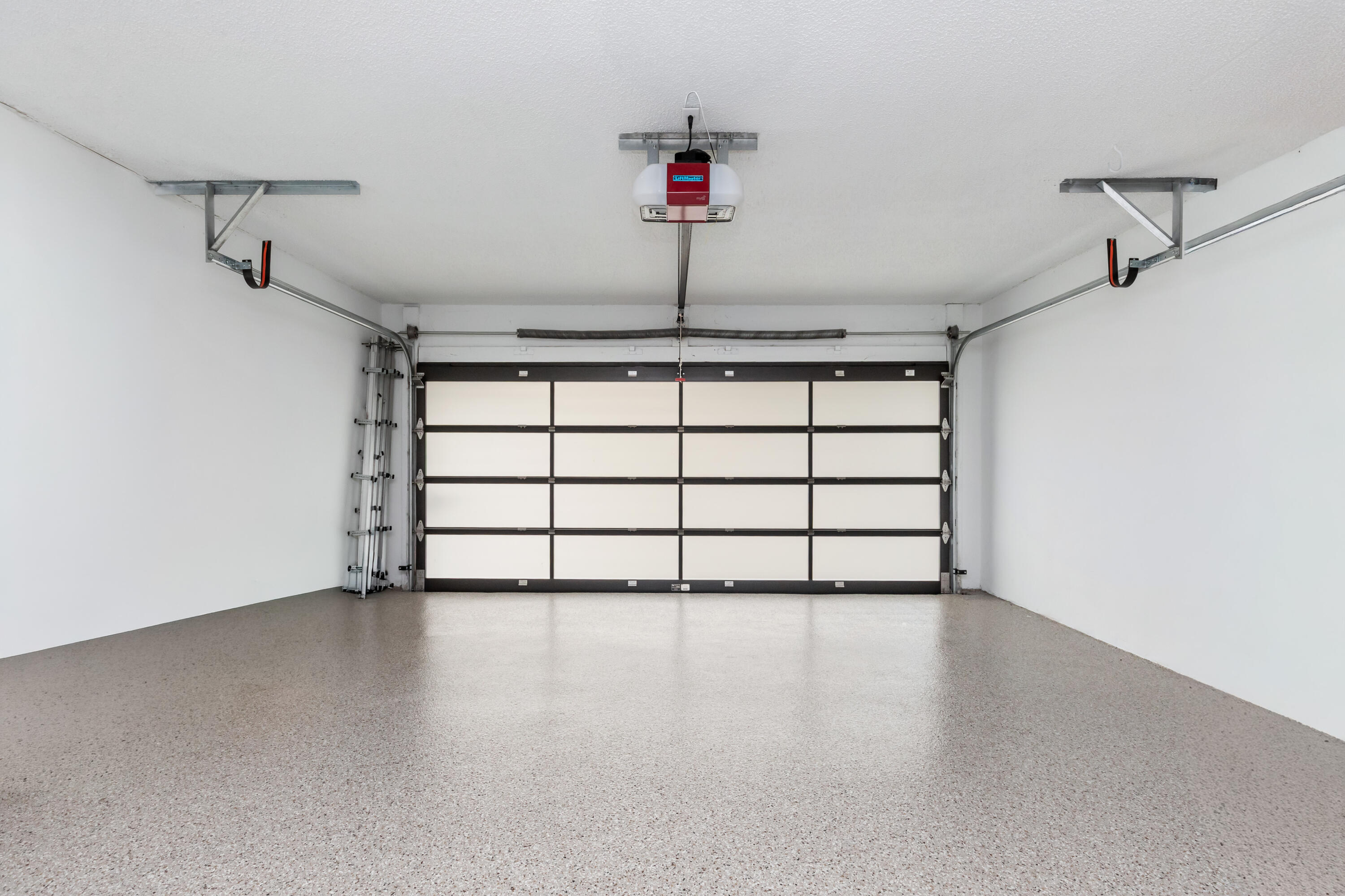 NOB HILL ESTATES 2 SEC - Residential