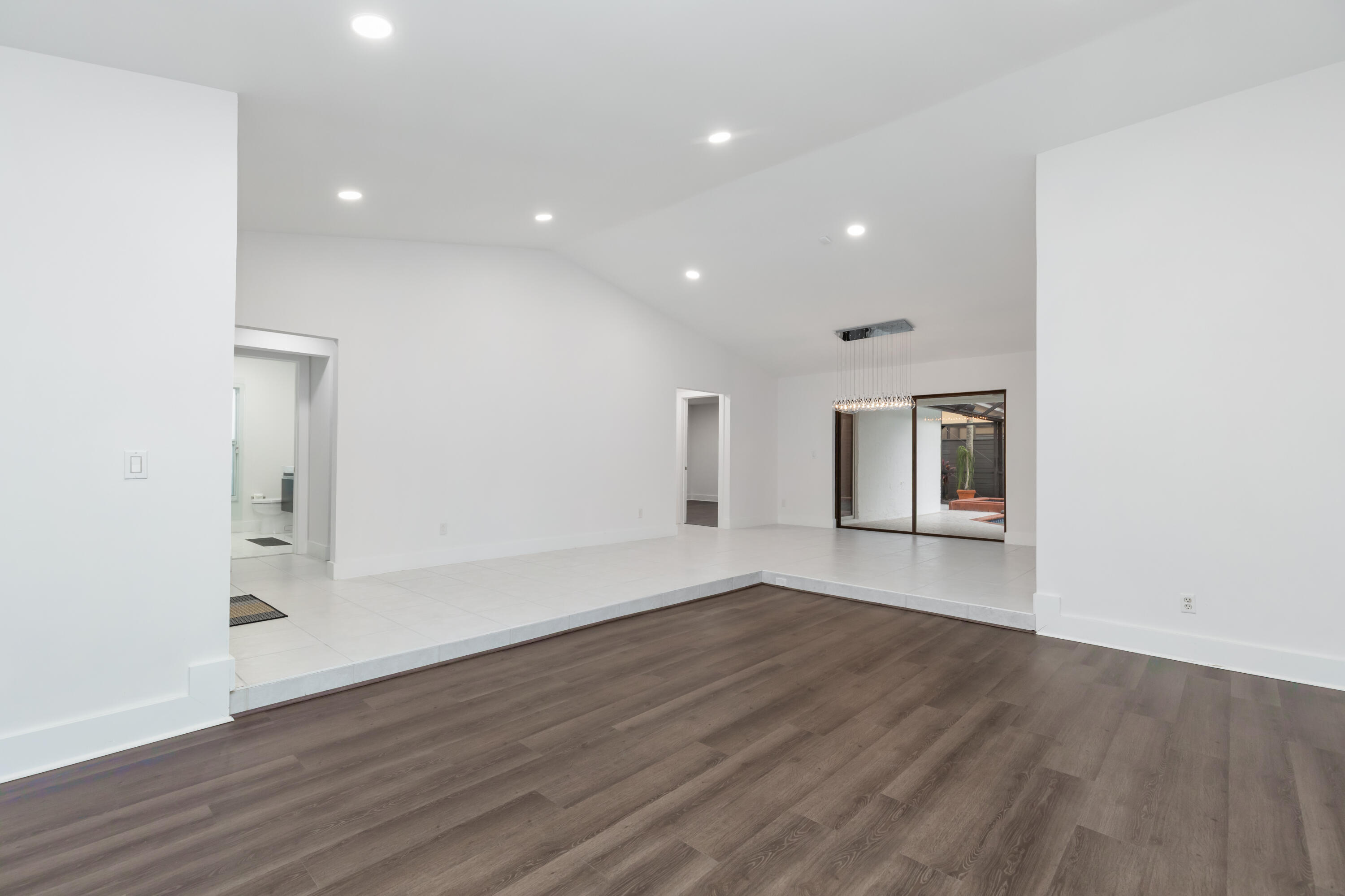 NOB HILL ESTATES 2 SEC - Residential