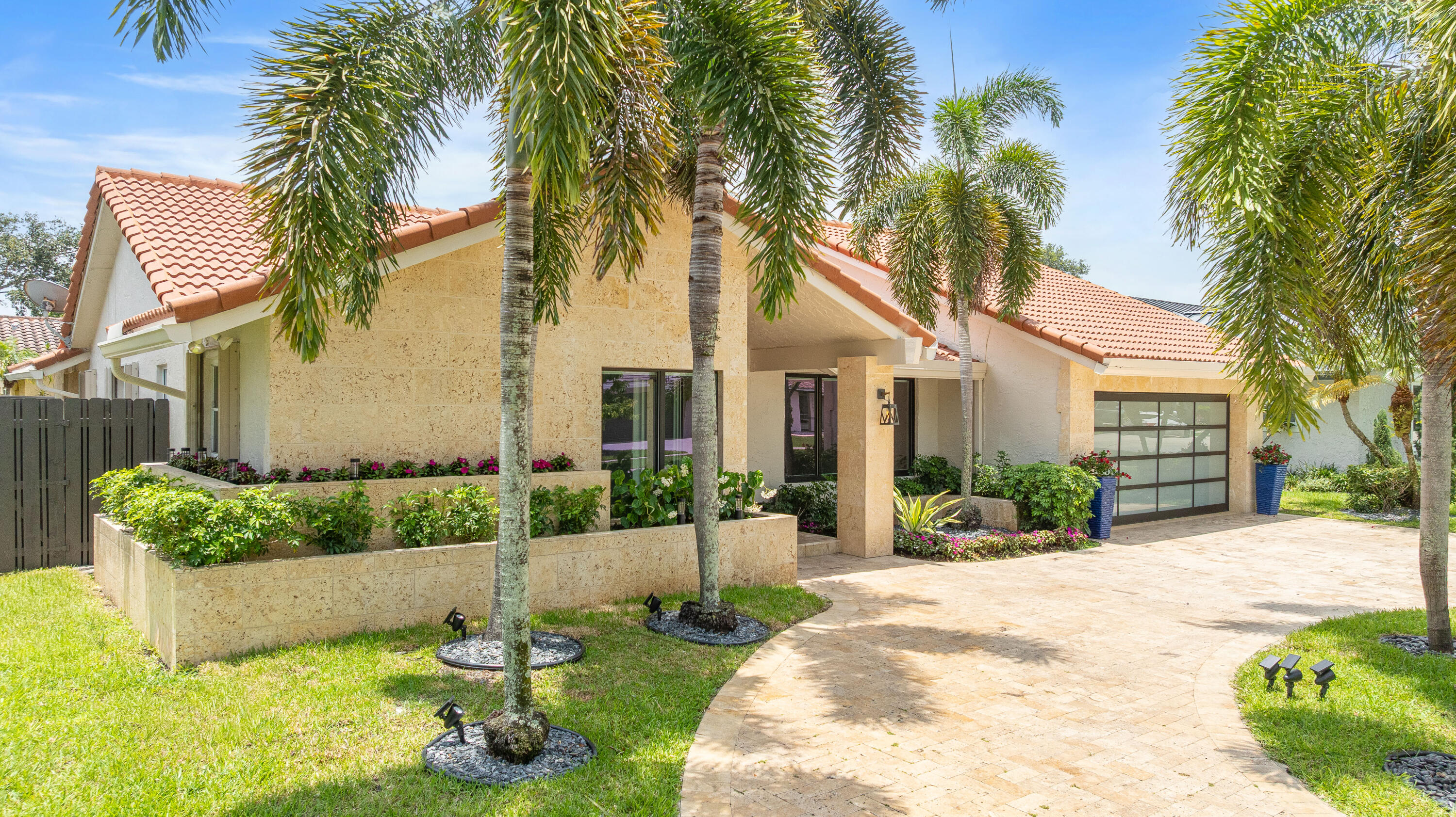 NOB HILL ESTATES 2 SEC - Residential