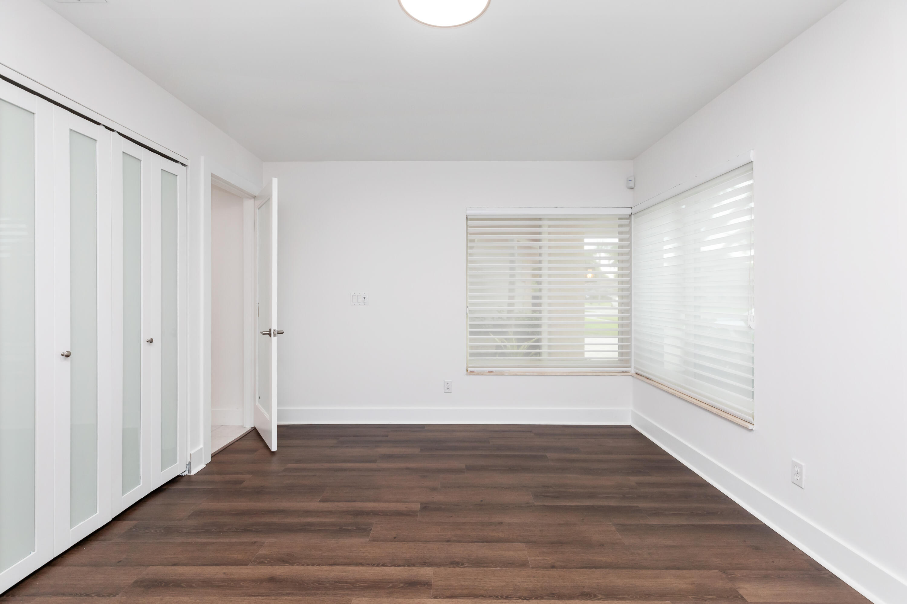 NOB HILL ESTATES 2 SEC - Residential