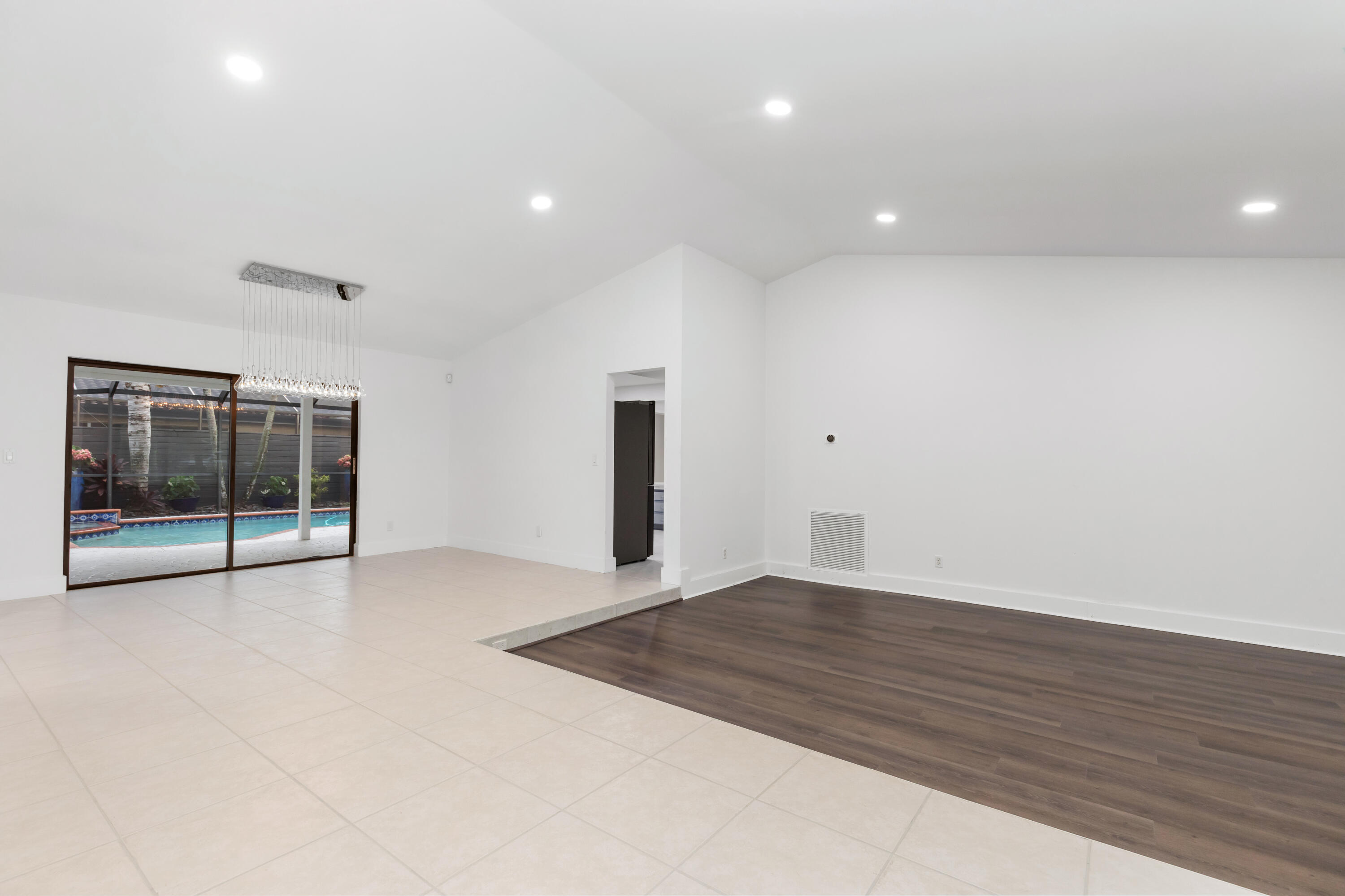 NOB HILL ESTATES 2 SEC - Residential