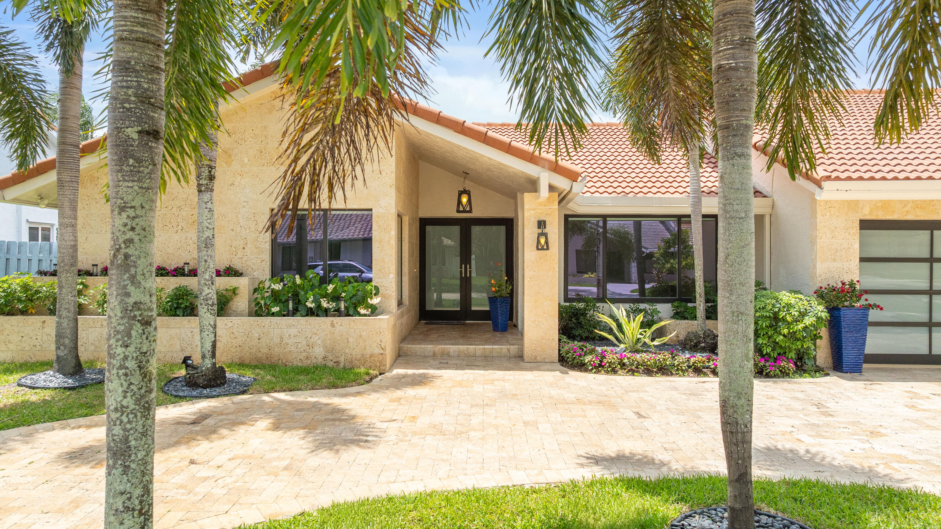 NOB HILL ESTATES 2 SEC - Residential