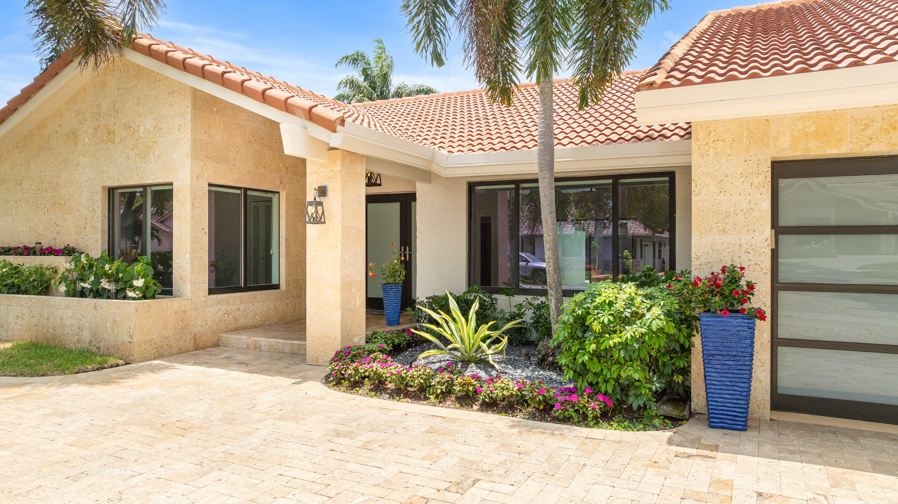 NOB HILL ESTATES 2 SEC - Residential
