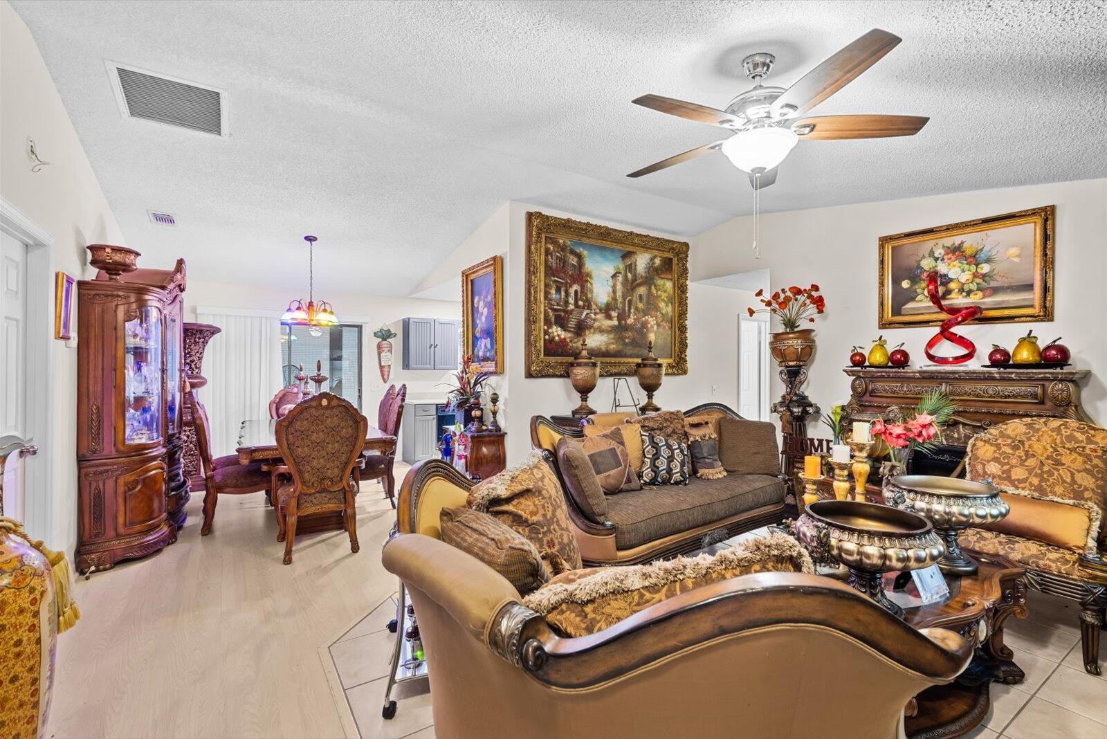 PORT ST LUCIE SECTION 9 - Residential