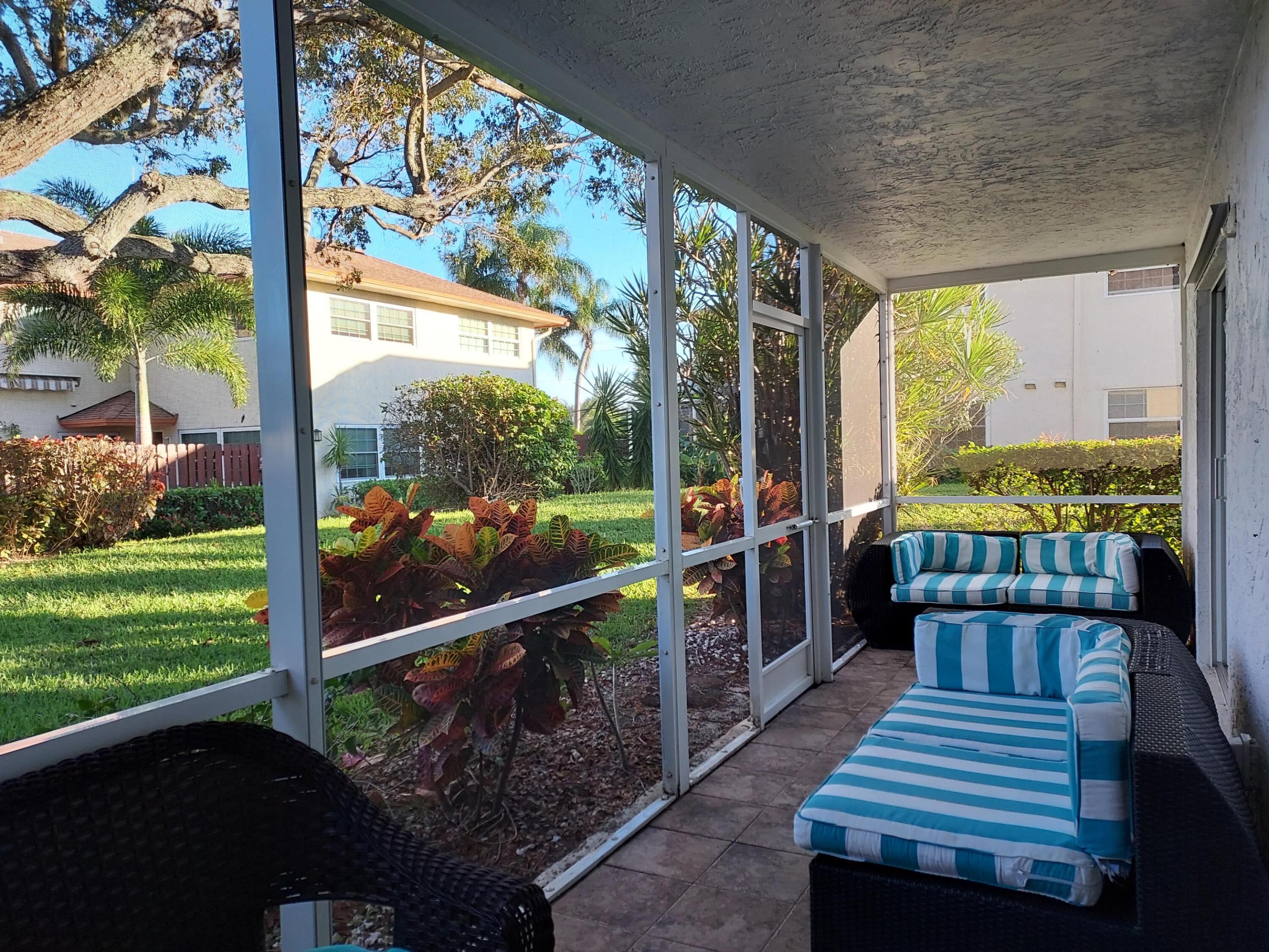 VILLAS ON THE GREEN CONDO - Residential Lease