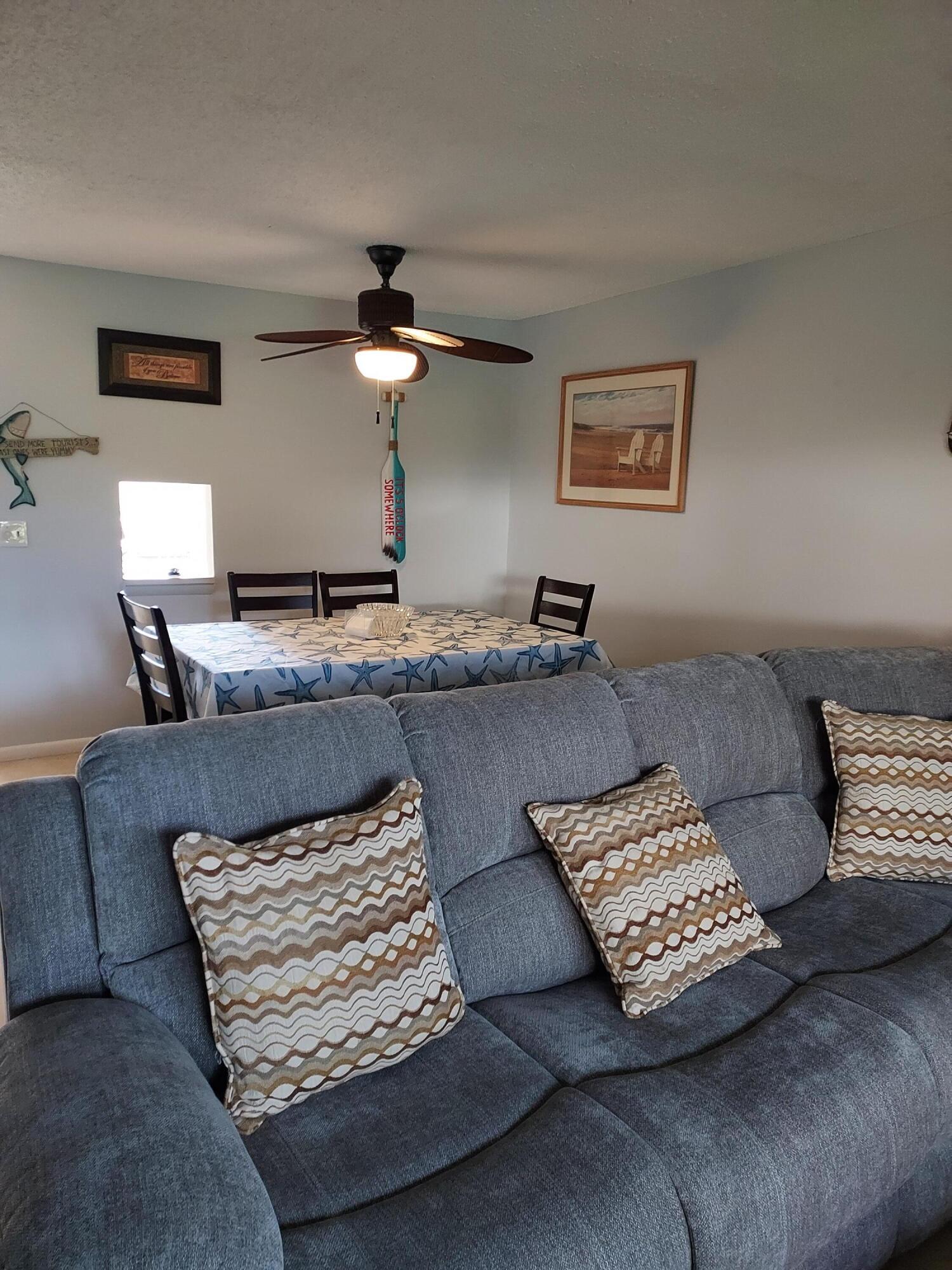 VILLAS ON THE GREEN CONDO - Residential Lease