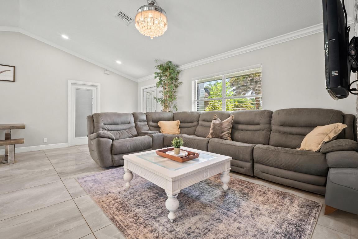 The Acreage - Residential