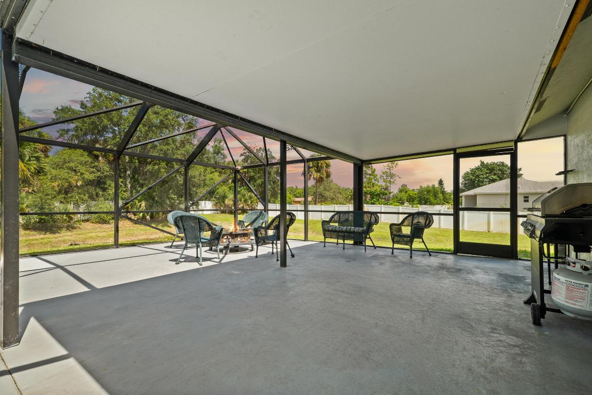 The Acreage - Residential