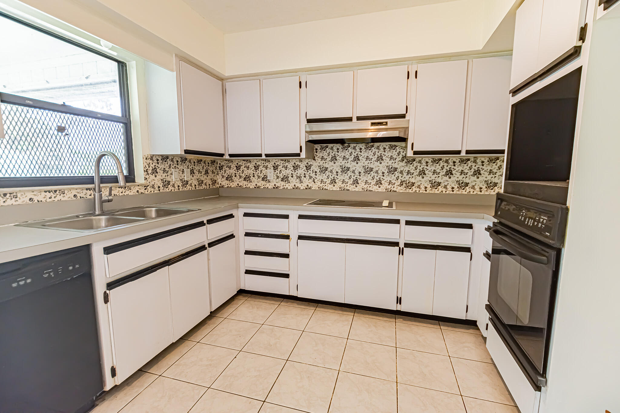 PORT ST LUCIE SECTION 10 - Residential