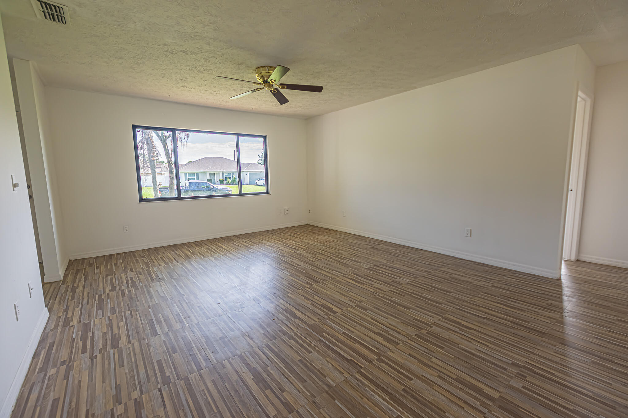 PORT ST LUCIE SECTION 10 - Residential