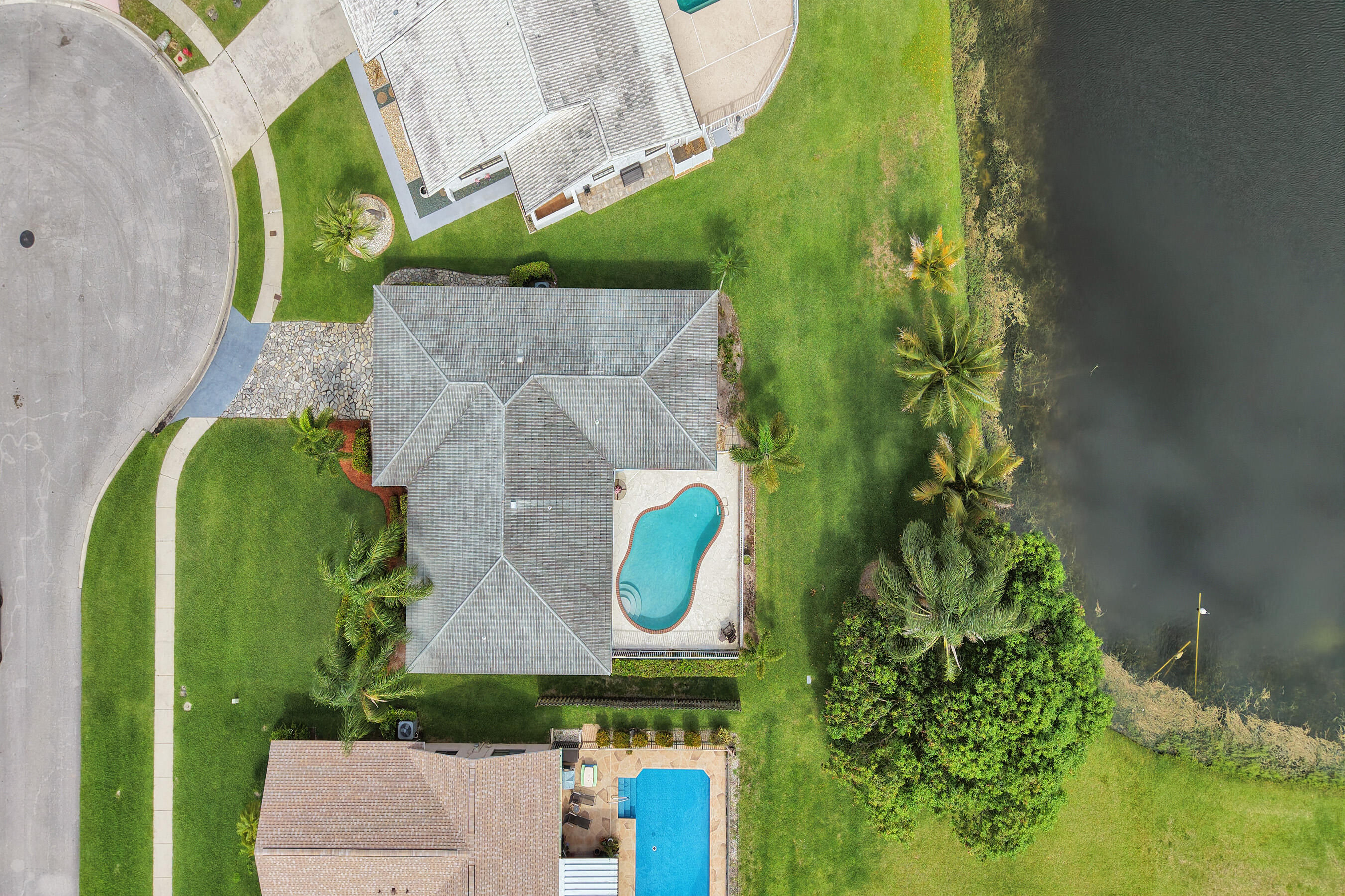 DOS LAGOS / SHORELINE - Residential