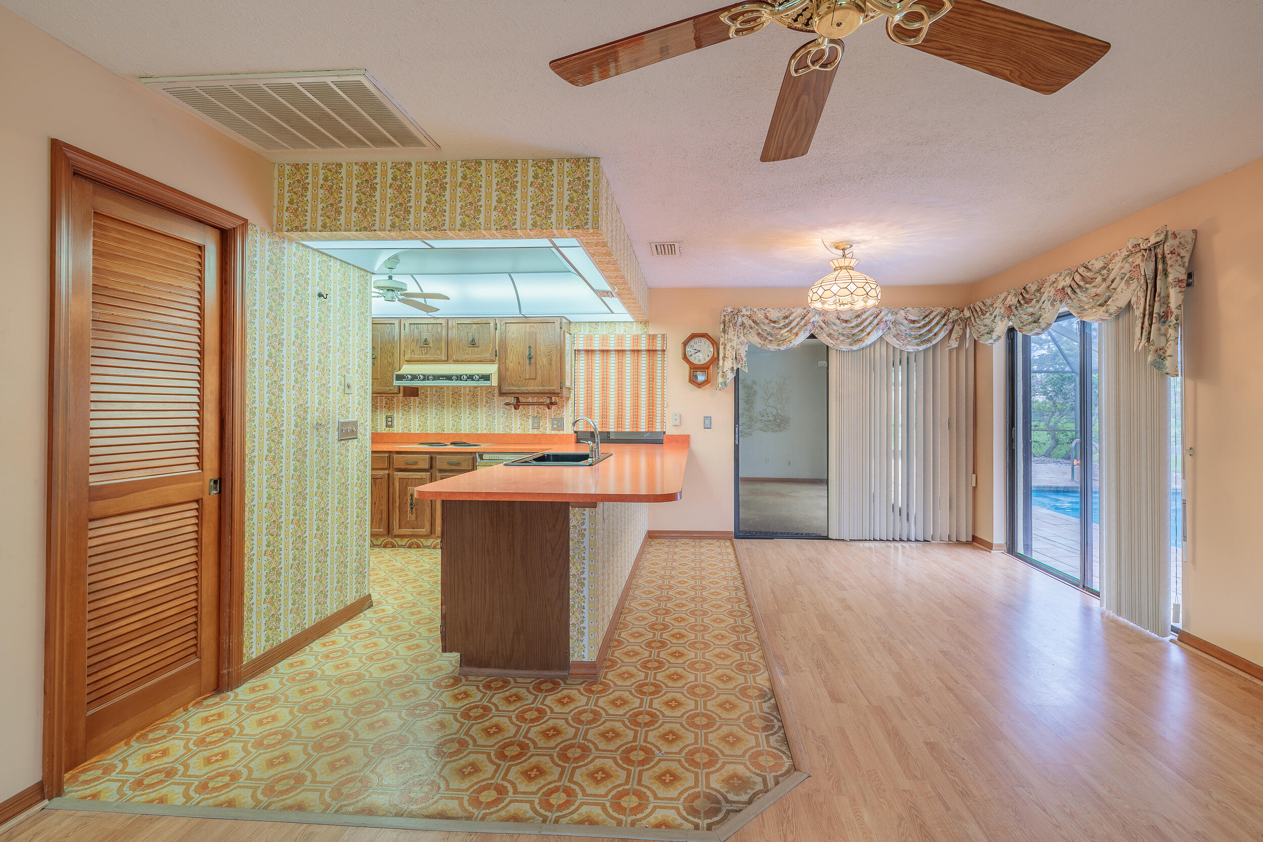 SOUTH PORT ST LUCIE UNIT 4 - Residential