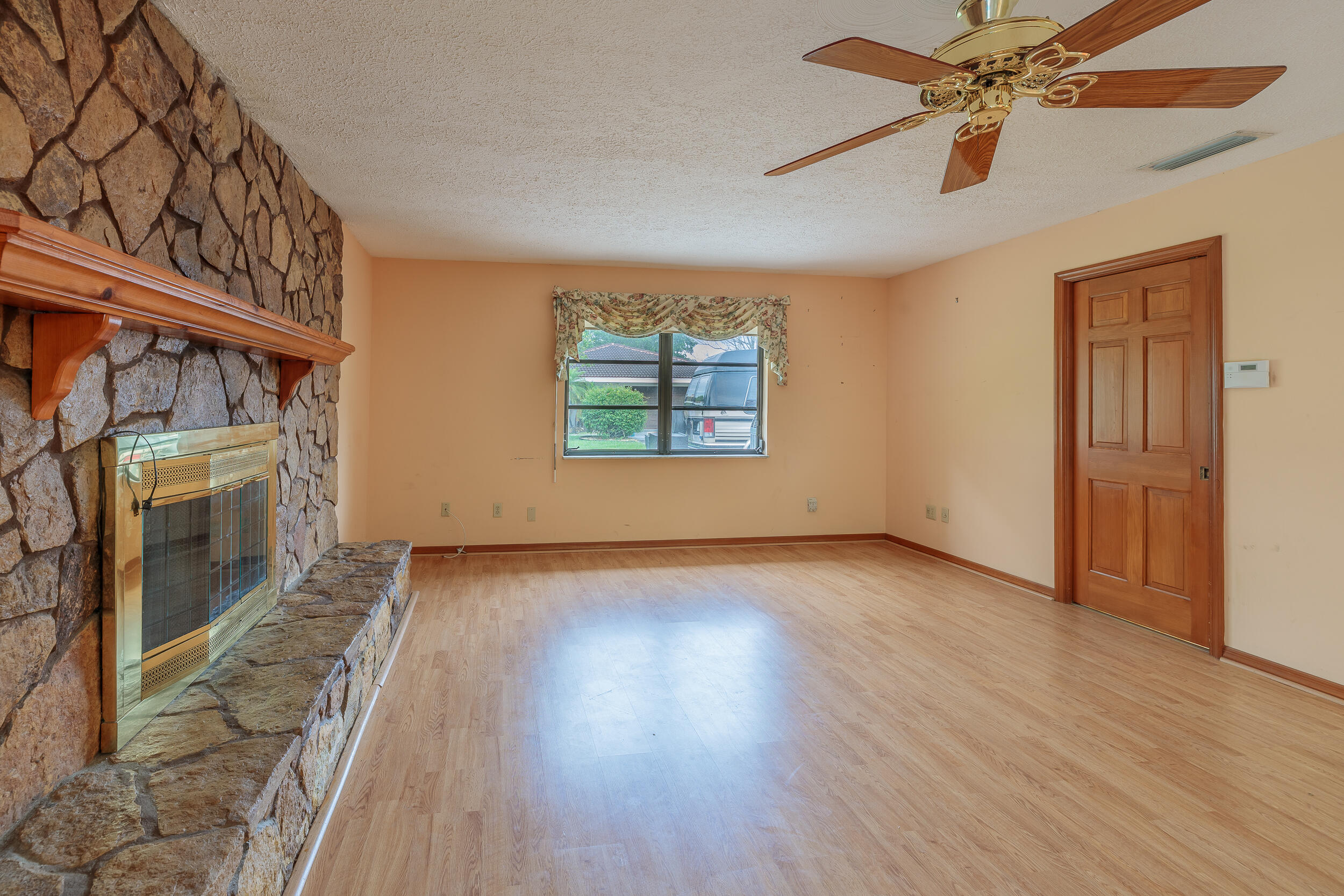 SOUTH PORT ST LUCIE UNIT 4 - Residential