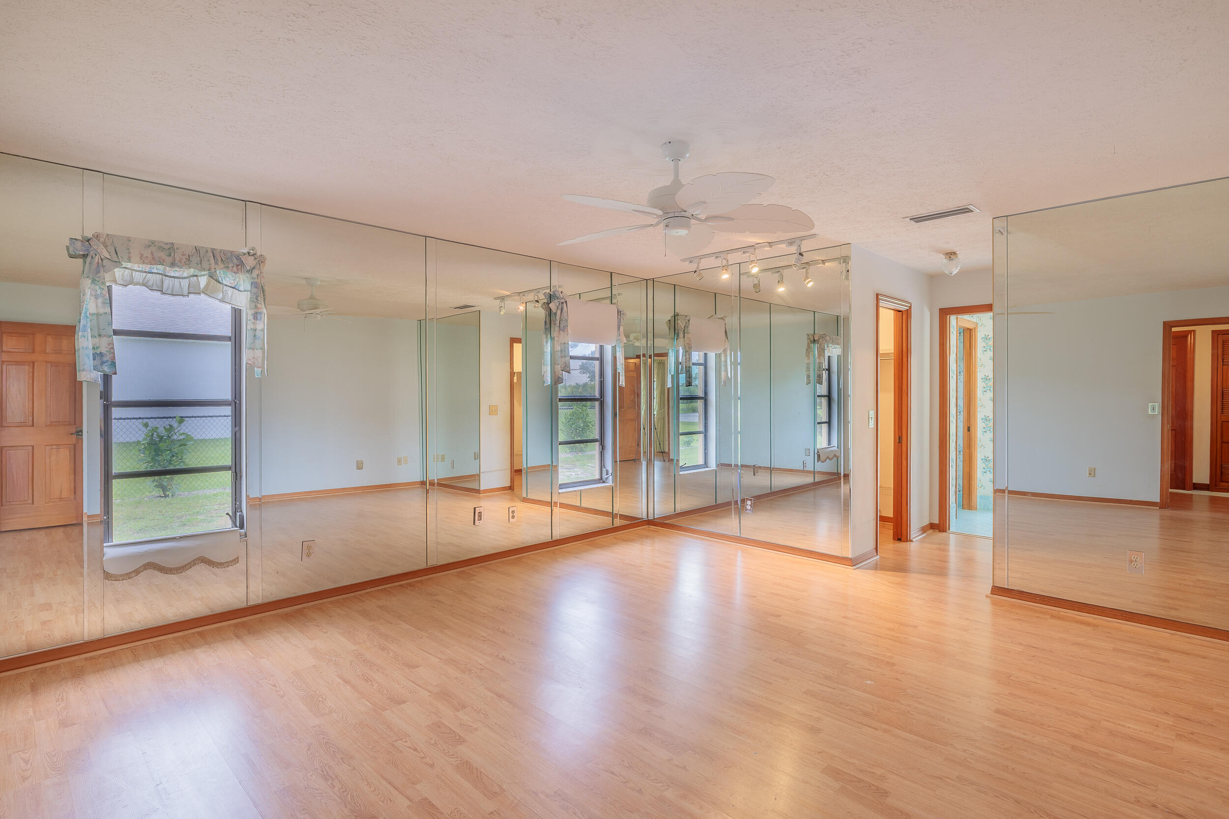SOUTH PORT ST LUCIE UNIT 4 - Residential