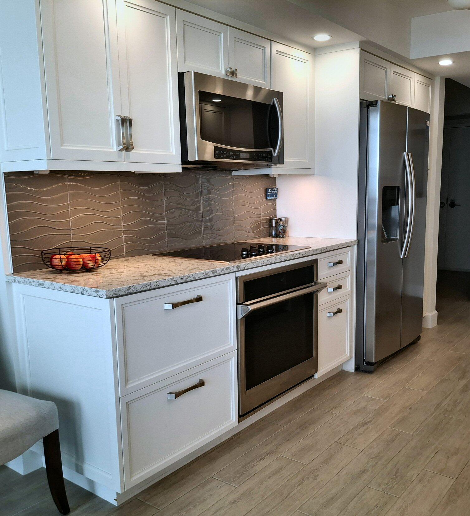 OLD PORT COVE TOWERS - Residential