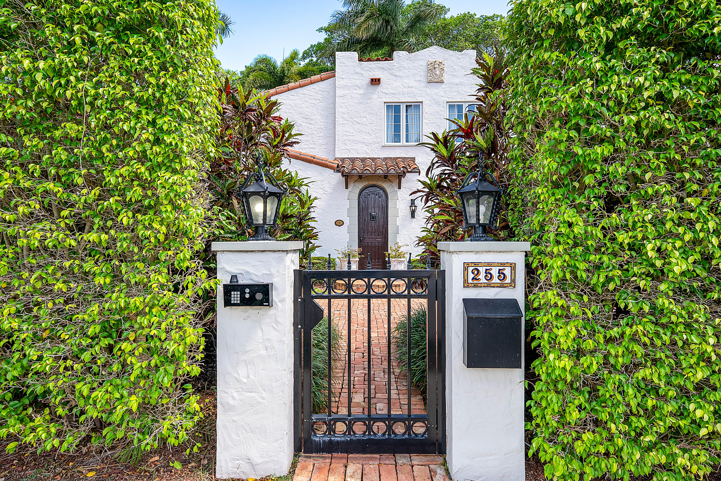 EL CID - Residential