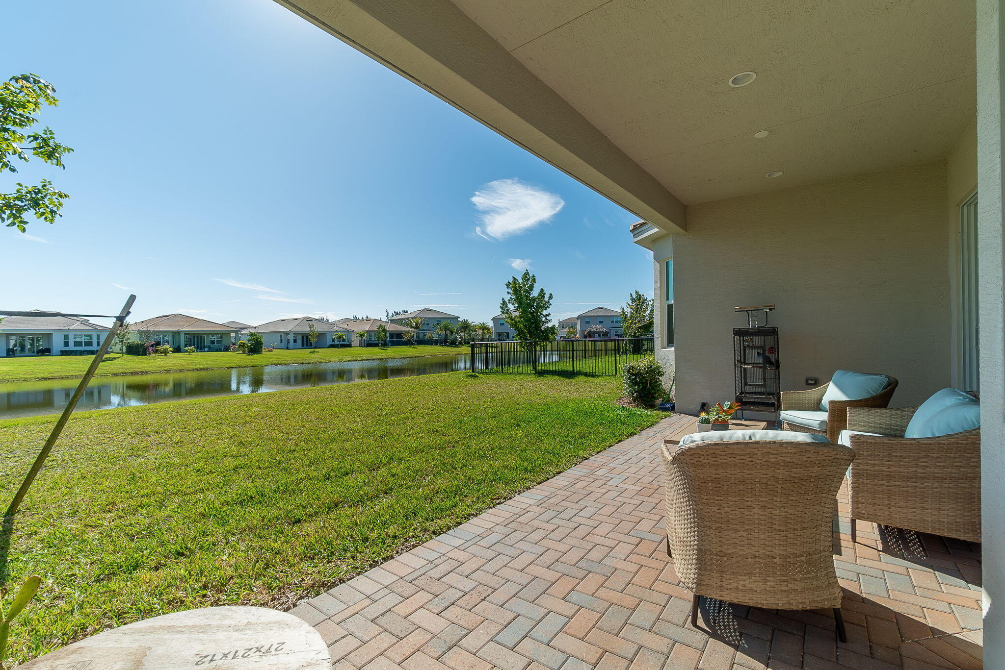 GROVES OF WESTLAKE - Residential Lease