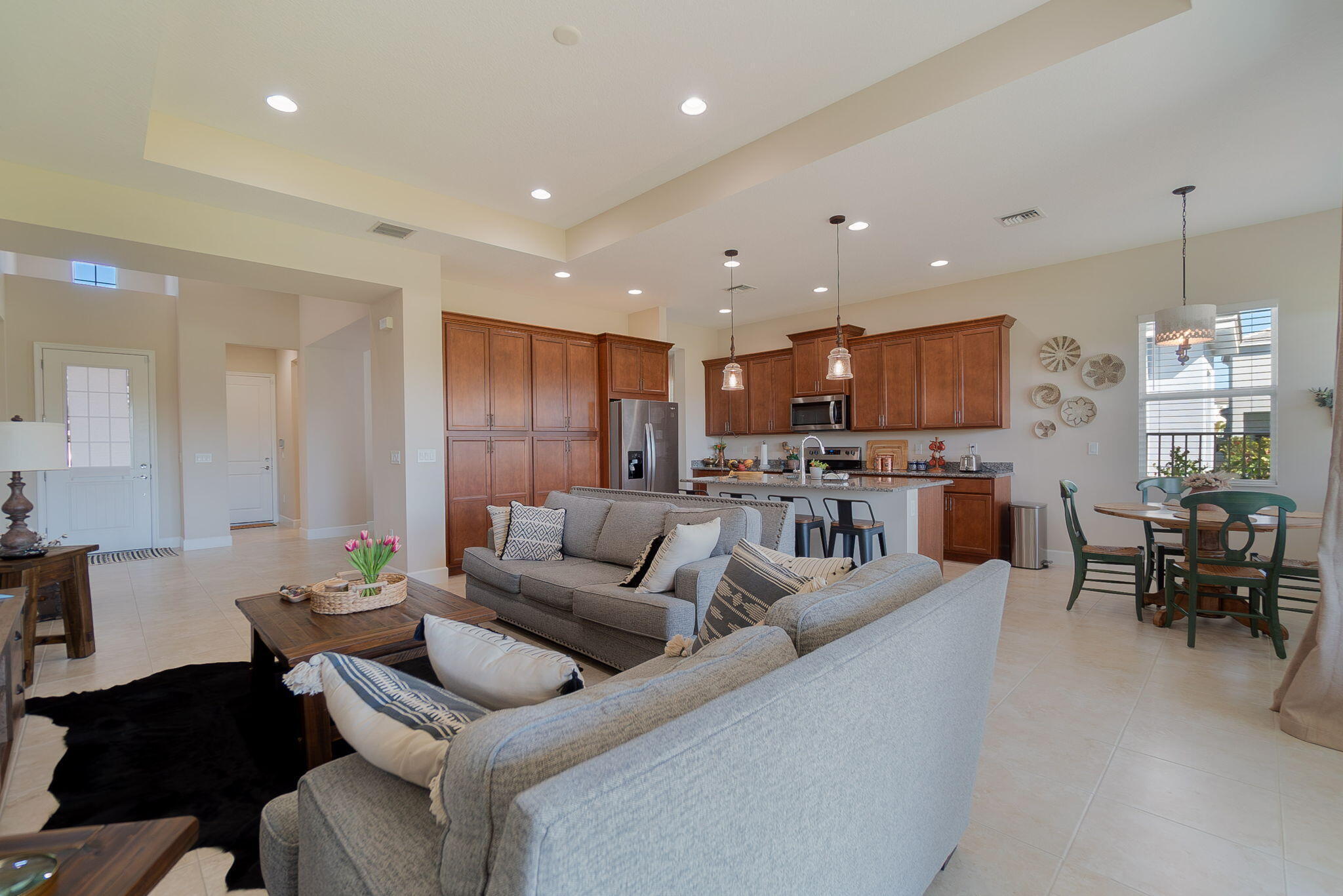 GROVES OF WESTLAKE - Residential Lease