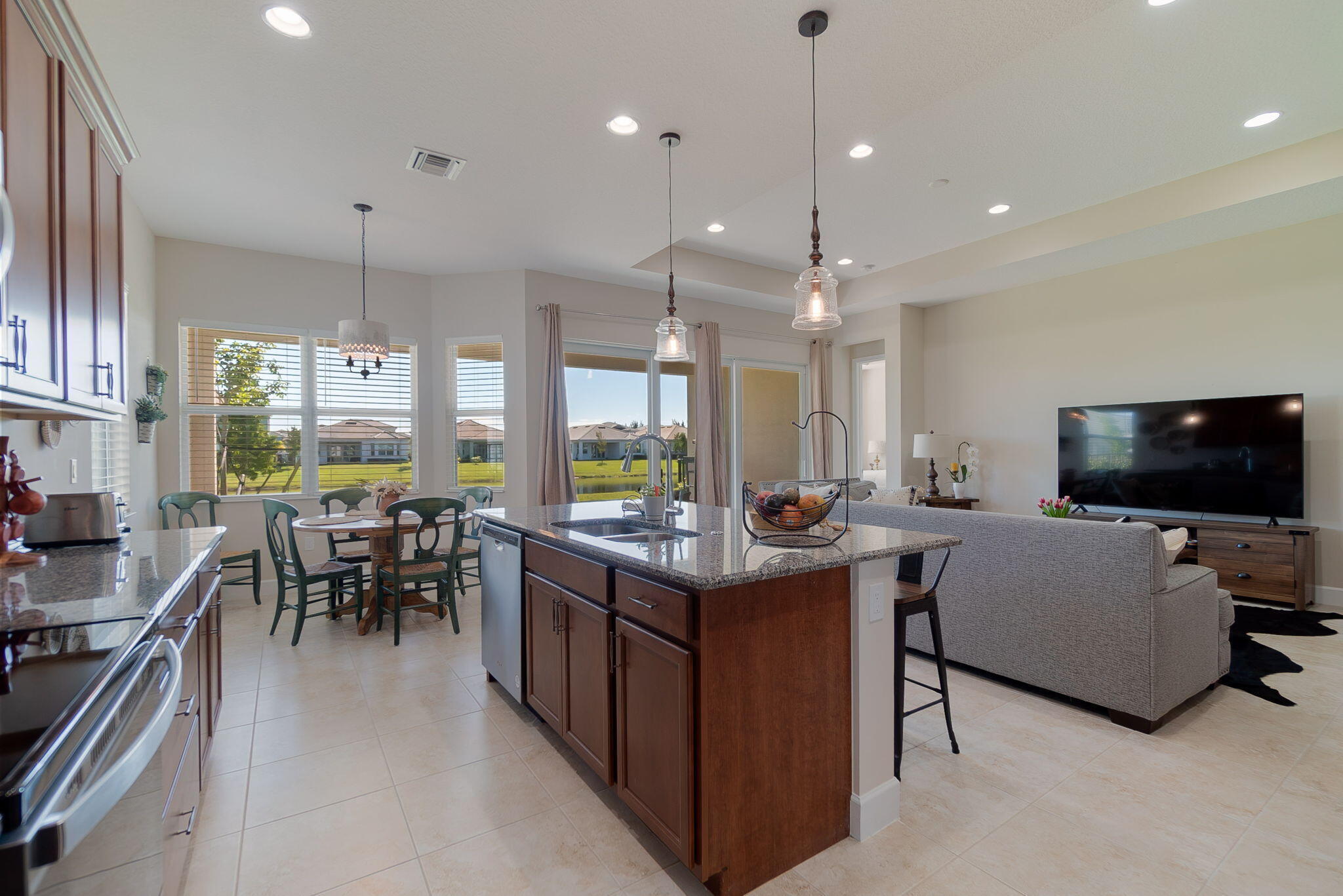 GROVES OF WESTLAKE - Residential Lease