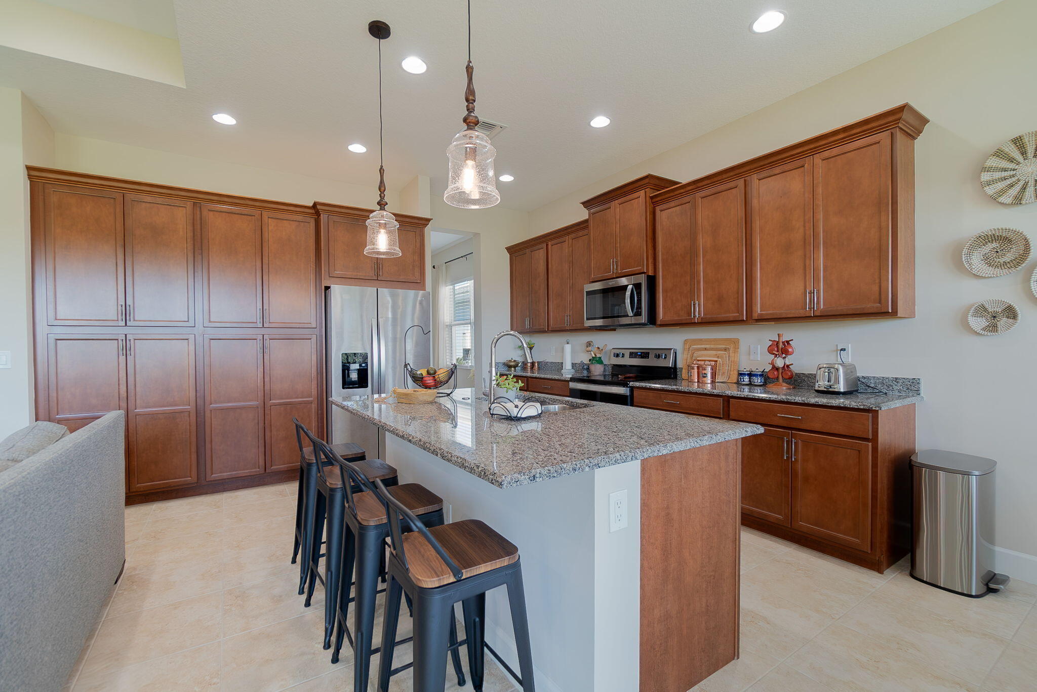 GROVES OF WESTLAKE - Residential Lease