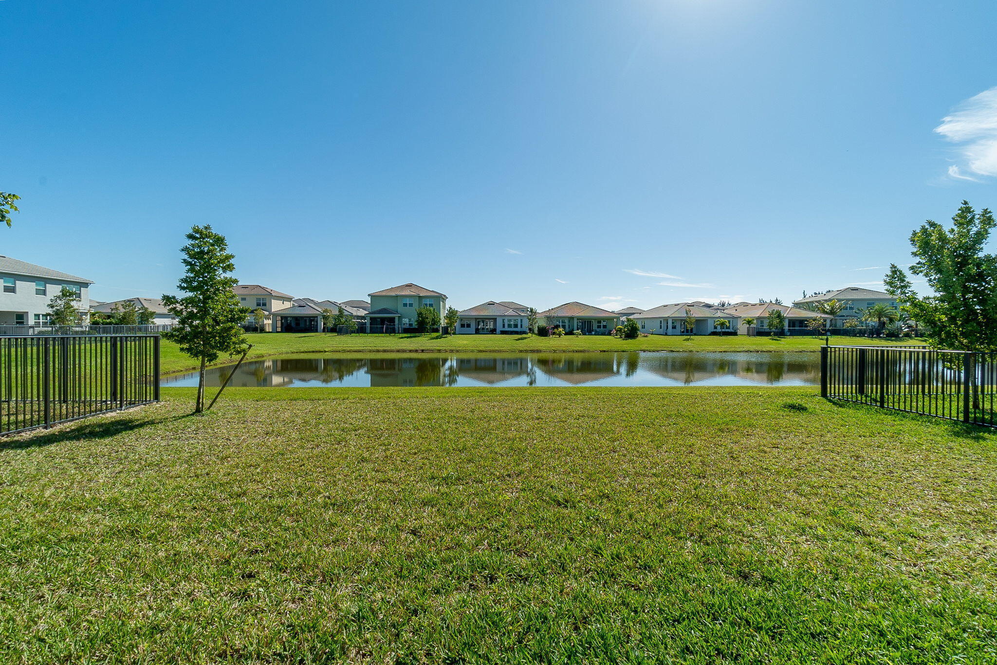 GROVES OF WESTLAKE - Residential Lease