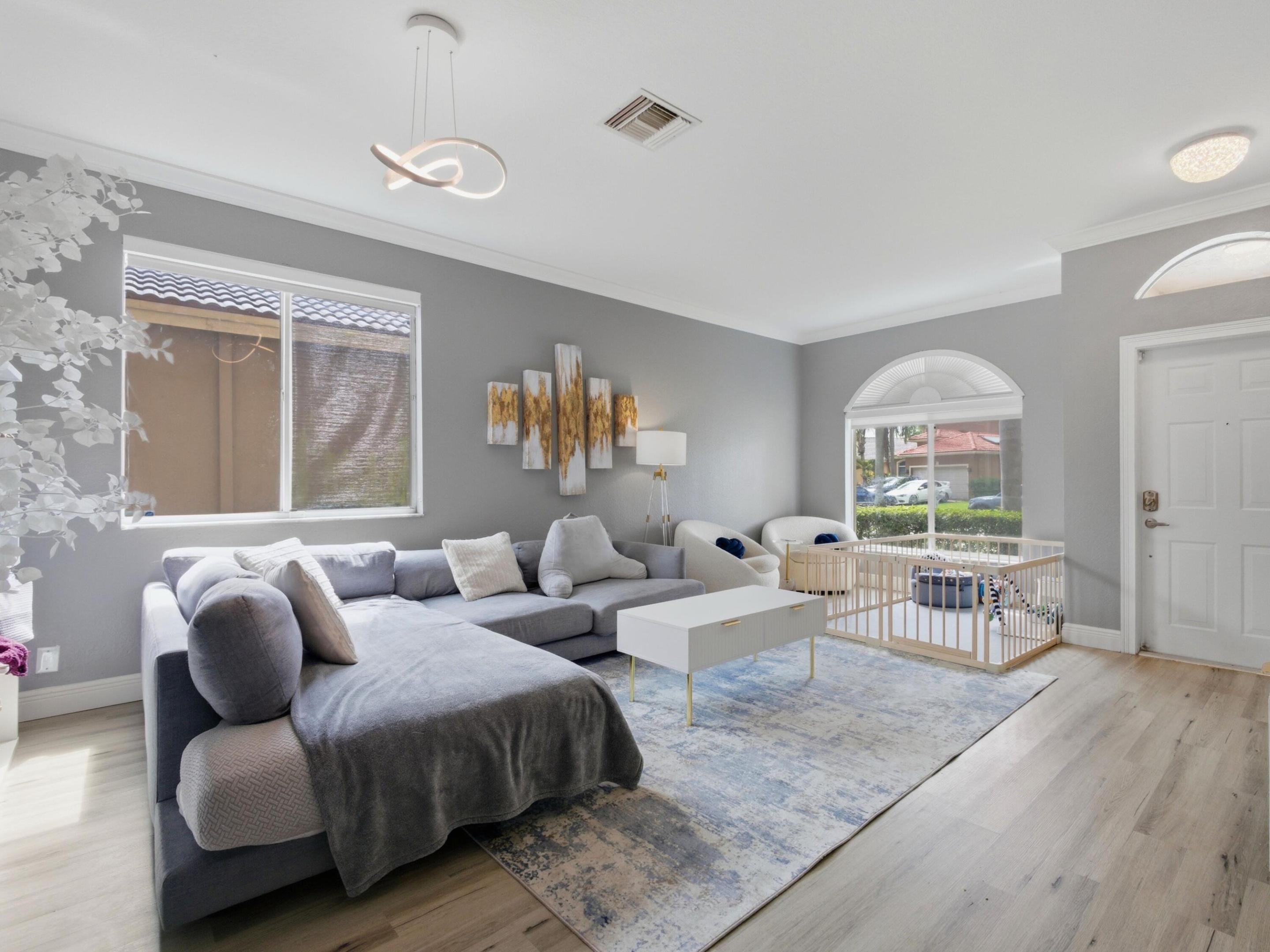 BANYAN TRAILS - Residential