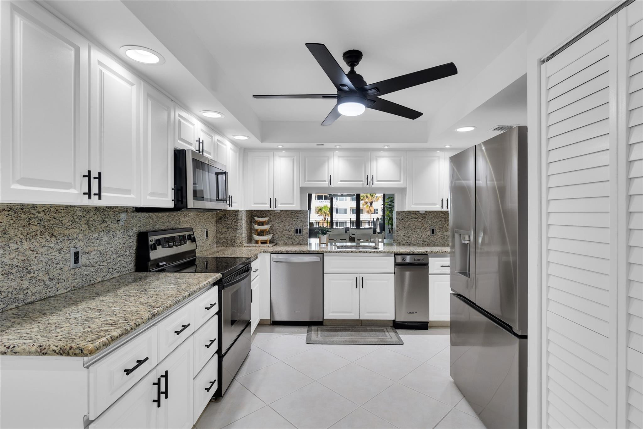 The Overlook Condo - Residential
